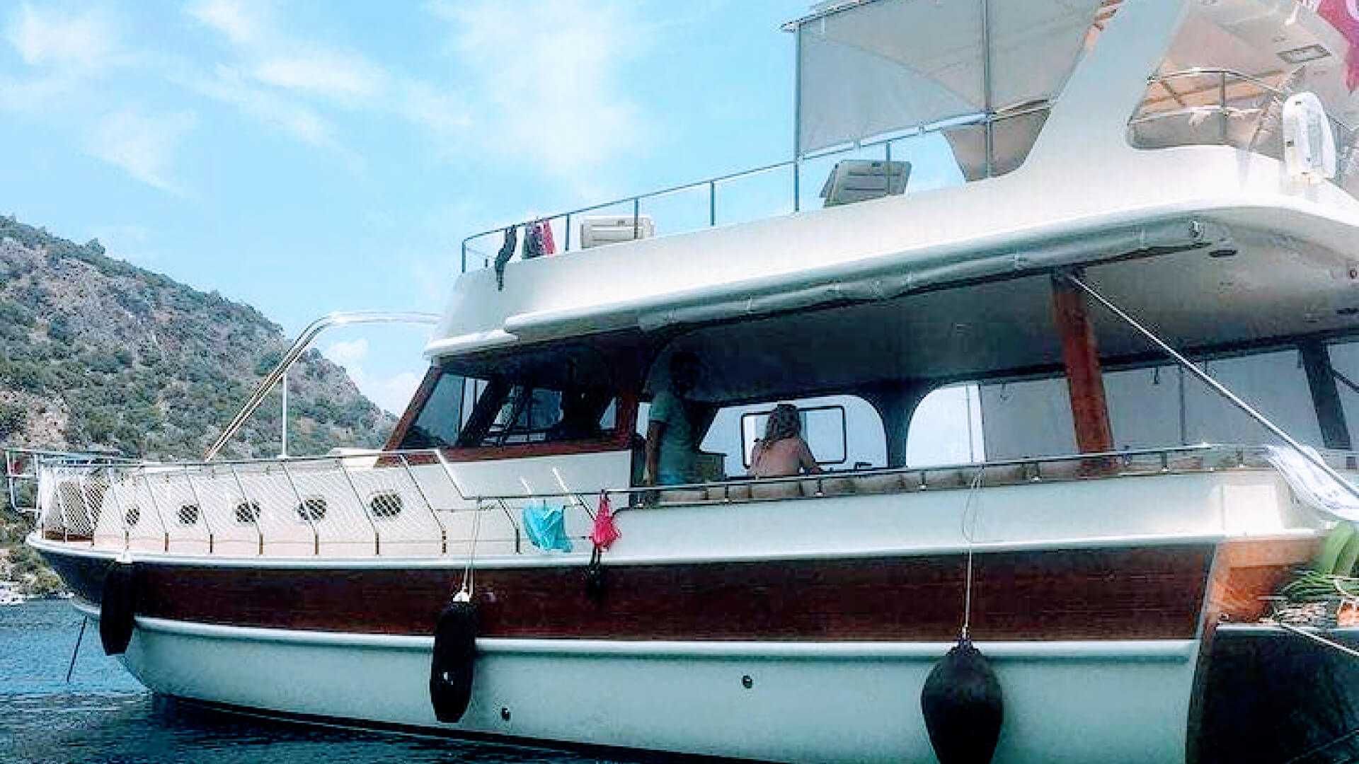 Göcek Standart Plus Gulet 3 Kabin 15 Metre