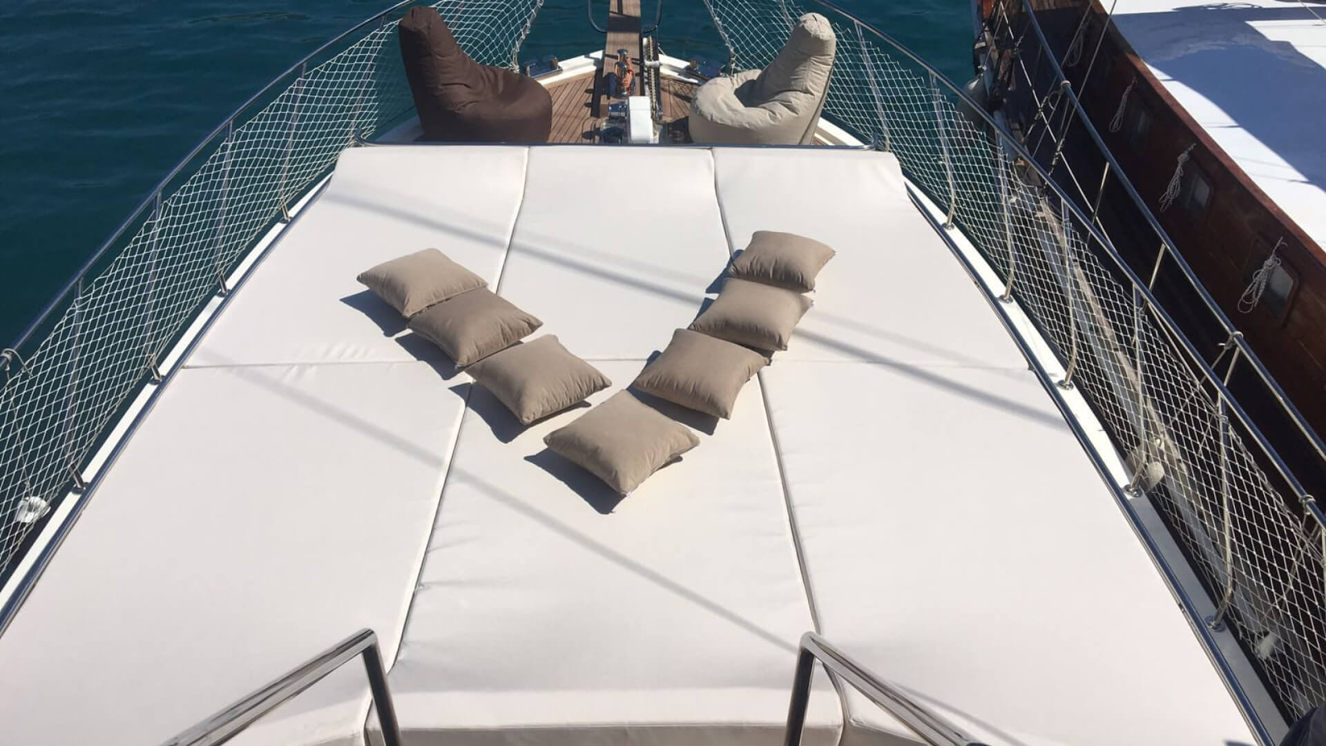 Göcek Standart Plus Gulet 3 Kabin 15 Metre