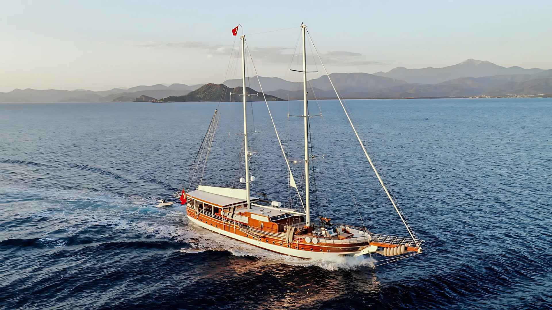 Müşterisiyle Satılık Ticari Lüx Yatırımlık 8 Kabin  Gulet 34 M