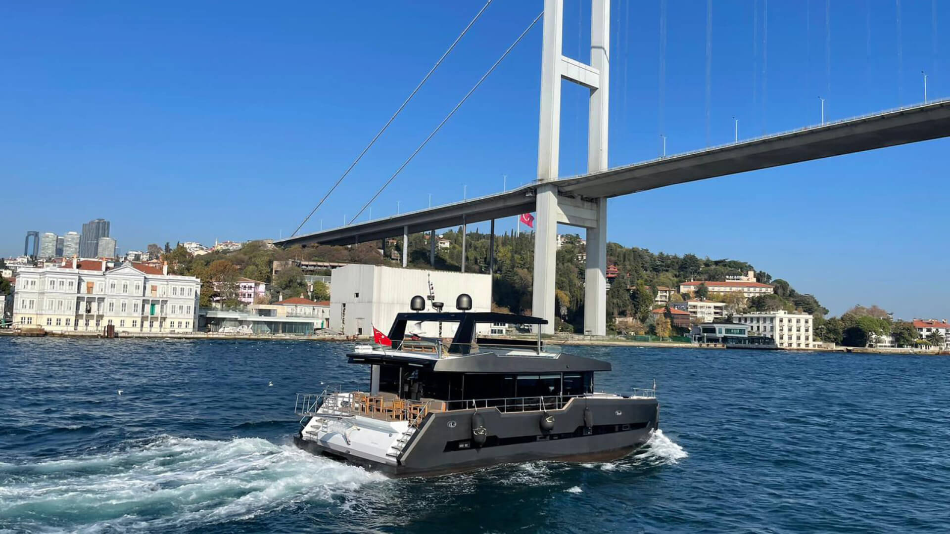 Bodrum Delux Katamaran Kiralama