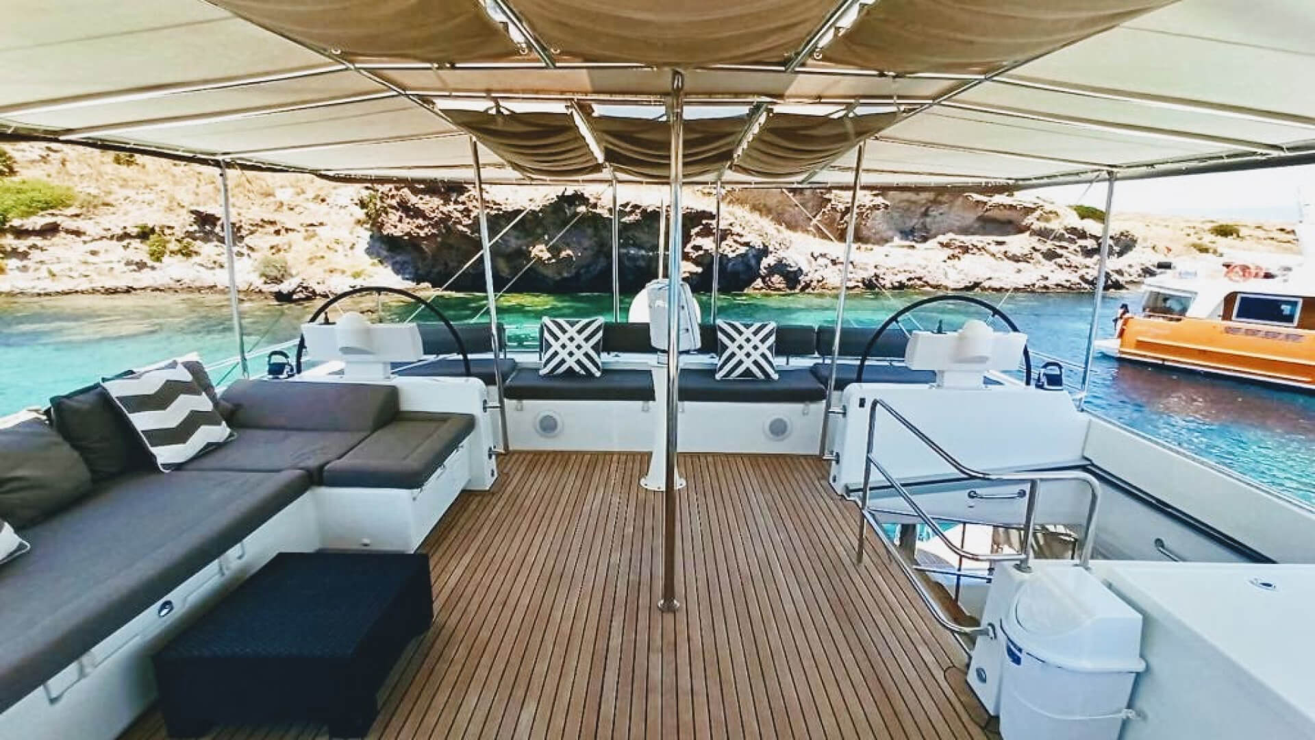 Bodrum Katamaran Kiralama  Lagoon 620 - 5 kabin 19 Metre
