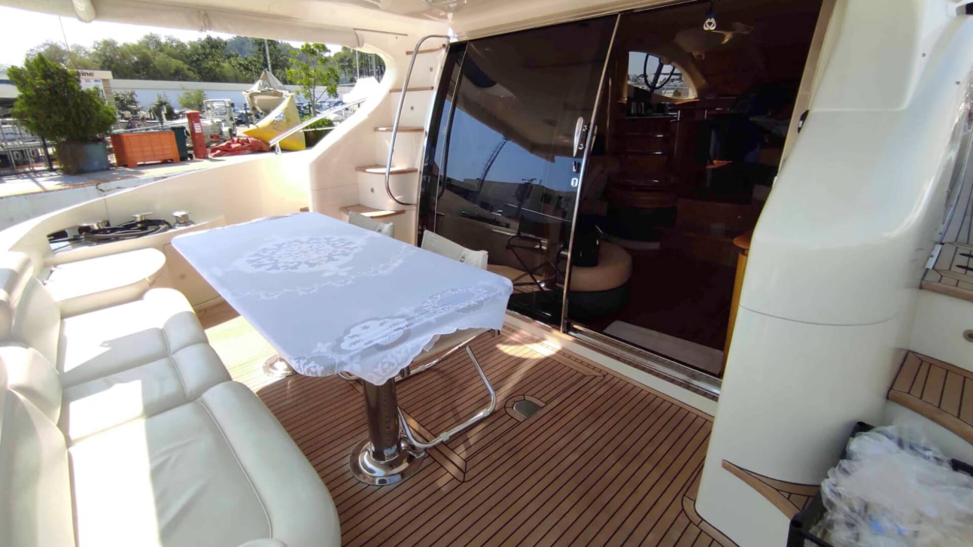 Bodrum Delux Motoryat Azimut 55 - 3 Kabin 17 Metre