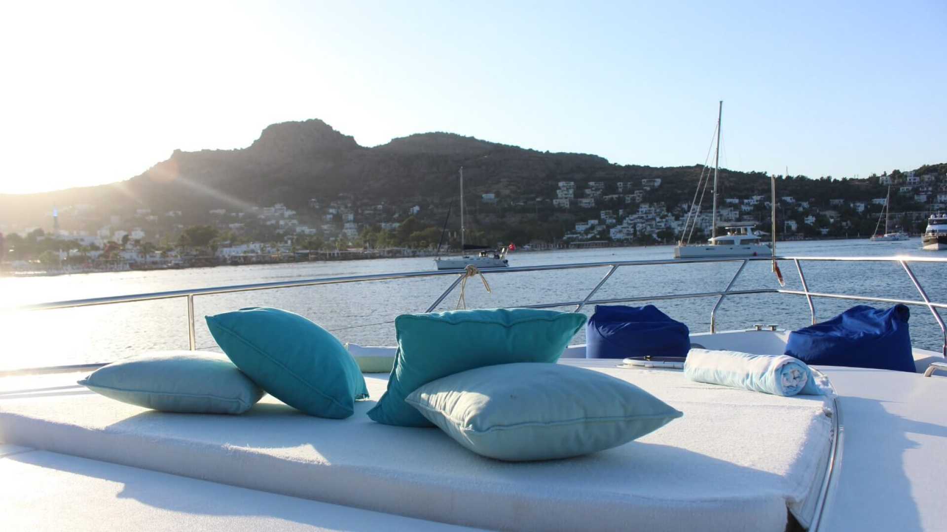 Bodrum Lux Motoryat Princess 75 - 4 Kabin 23 Metre