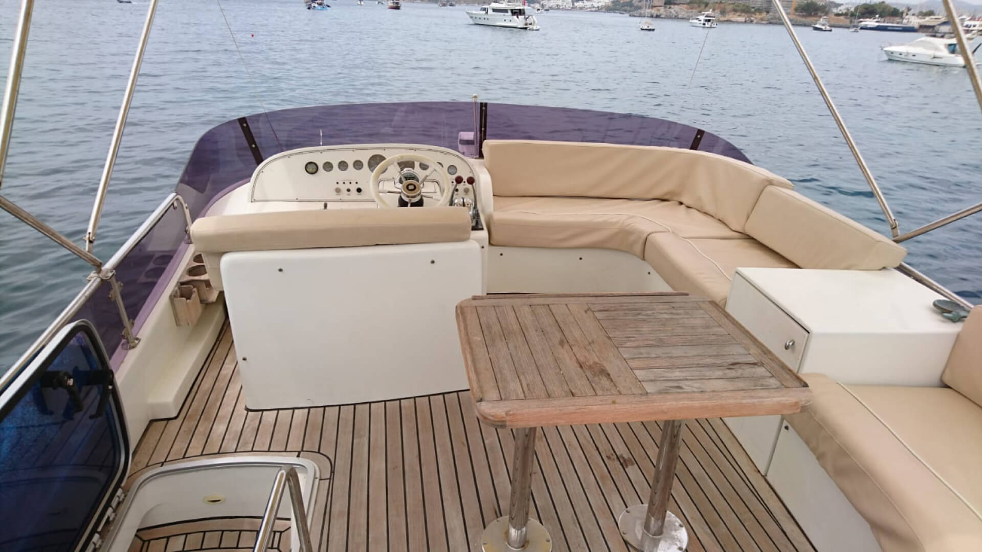 Bodrum Lux Motoryat Özel Yapım - 2 Kabin 14 Metre