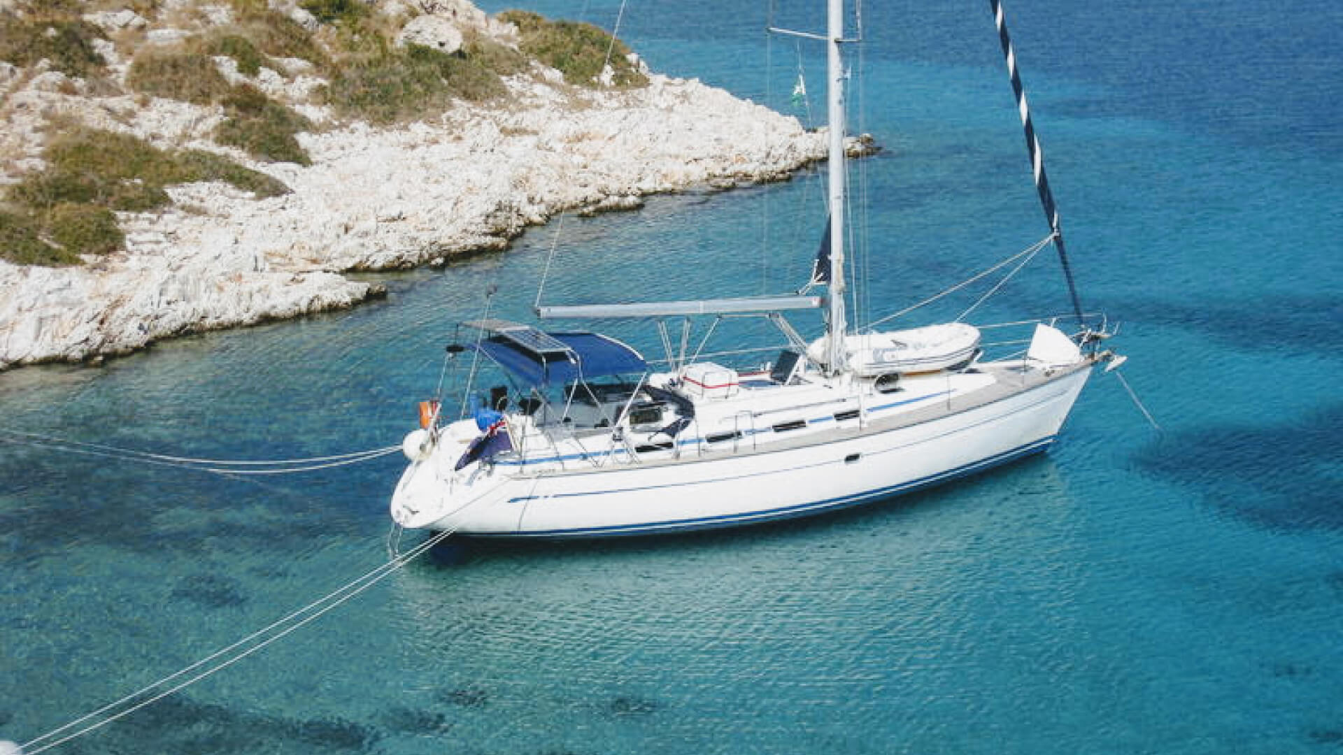 Bodrum Lux Yelkenli Bavaria C42 - 3 Kabin 13 Metre
