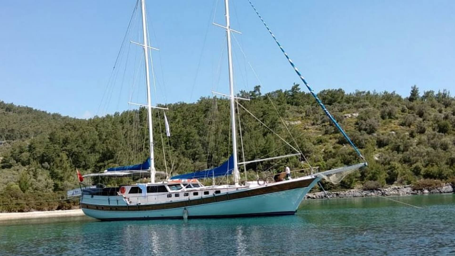Mavi Yolculuk Lux Gulet 8 Kabin 27 Metre