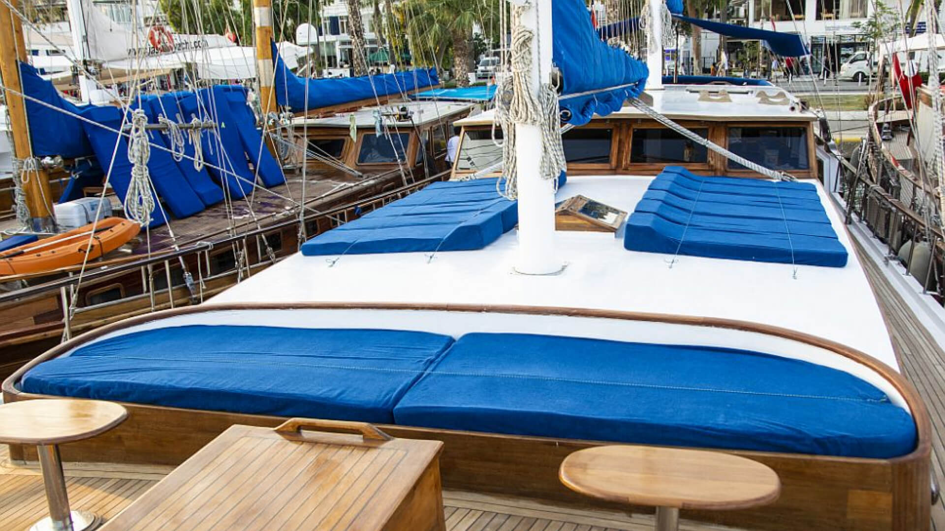 Mavi Yolculuk Lux Gulet 8 Kabin 27 Metre