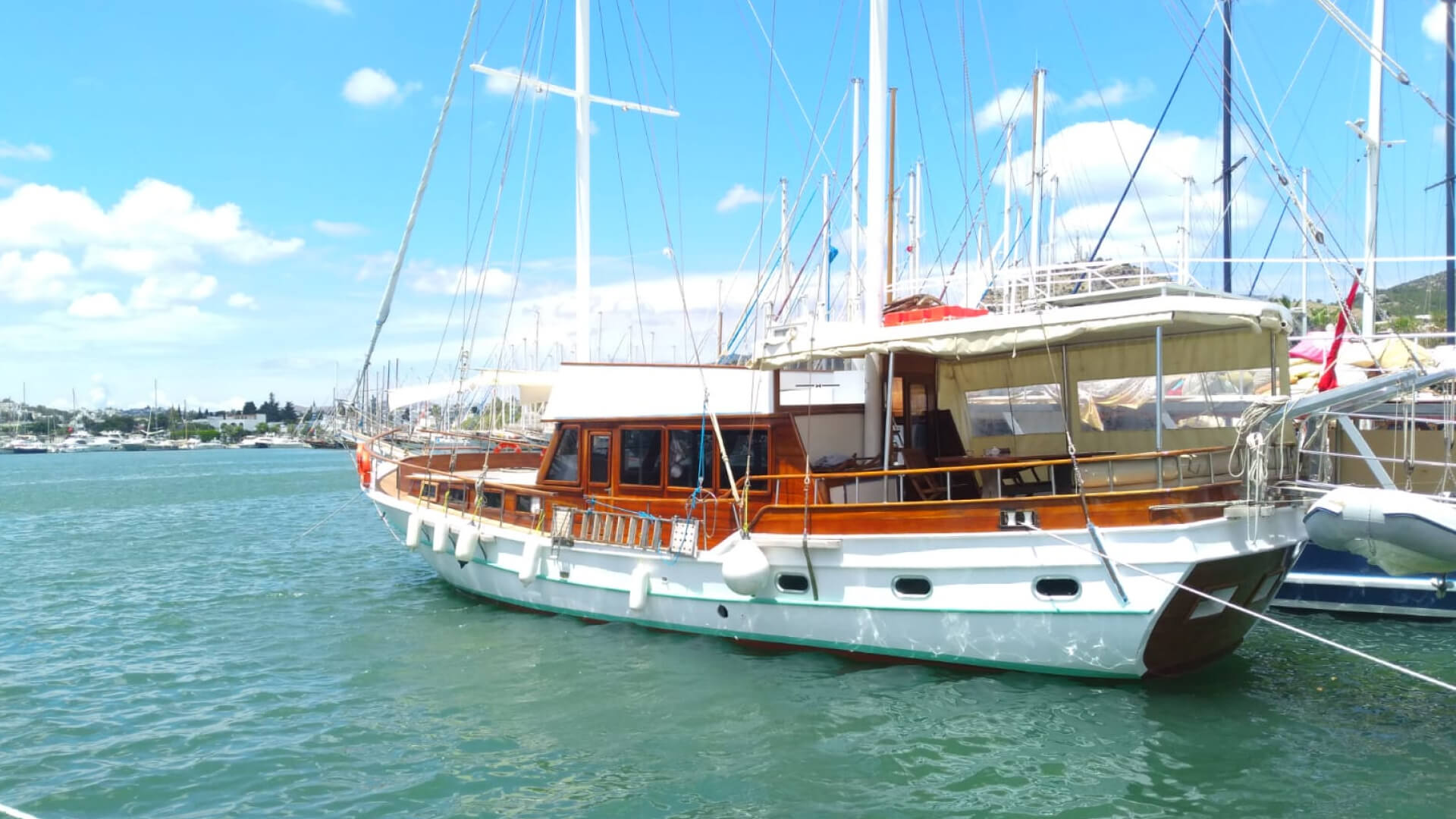 Bodrum Standart Gulet 4 Kabin 20 Metre