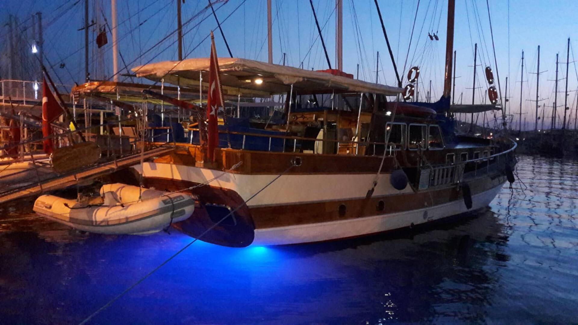 Bodrum Standart Gulet 4 Kabin 18 Metre