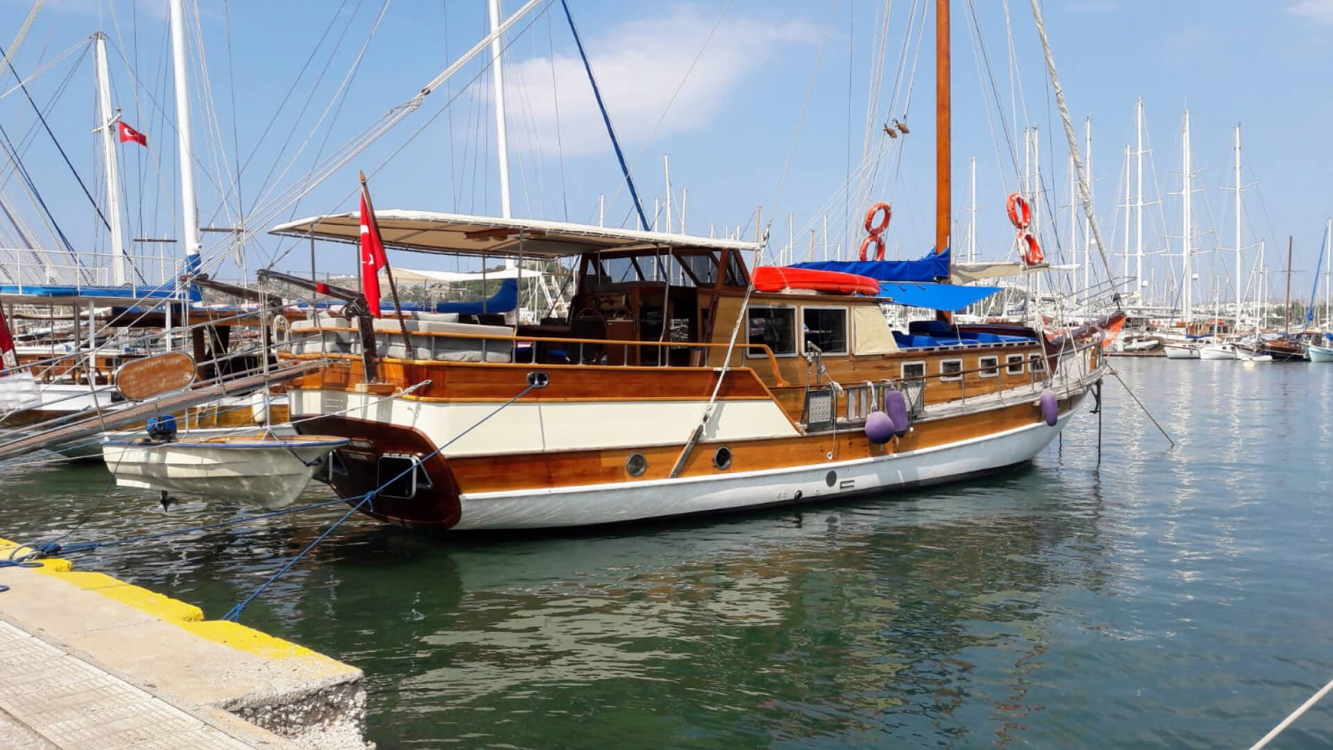 Bodrum Standart Gulet 4 Kabin 18 Metre