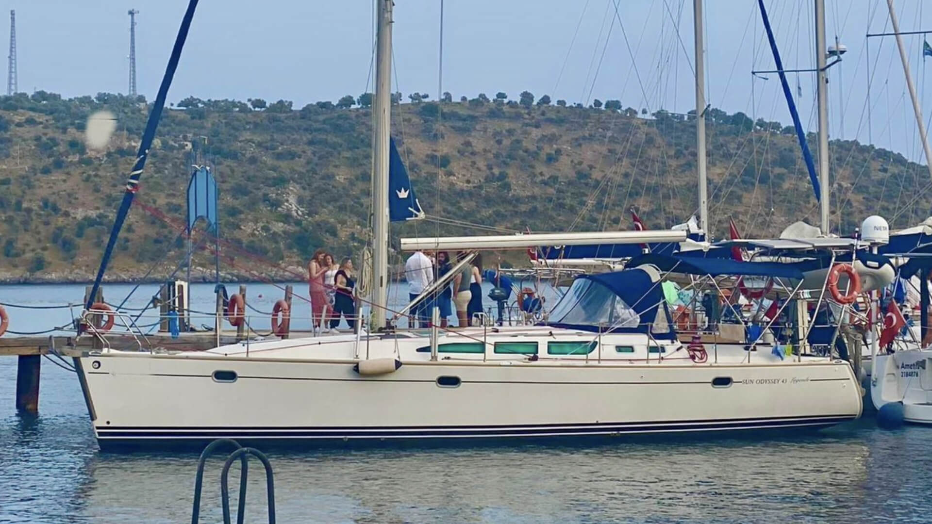 Bodrum Lux Yelkenli Jeanneau Sun Odyssey 43 - 3 Kabin 13 Metre