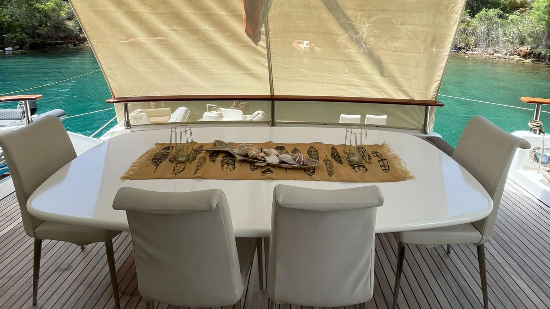 Bodrum Delux Motoryat Kiralama Özel Yapım 4 Kabin 32 Metre