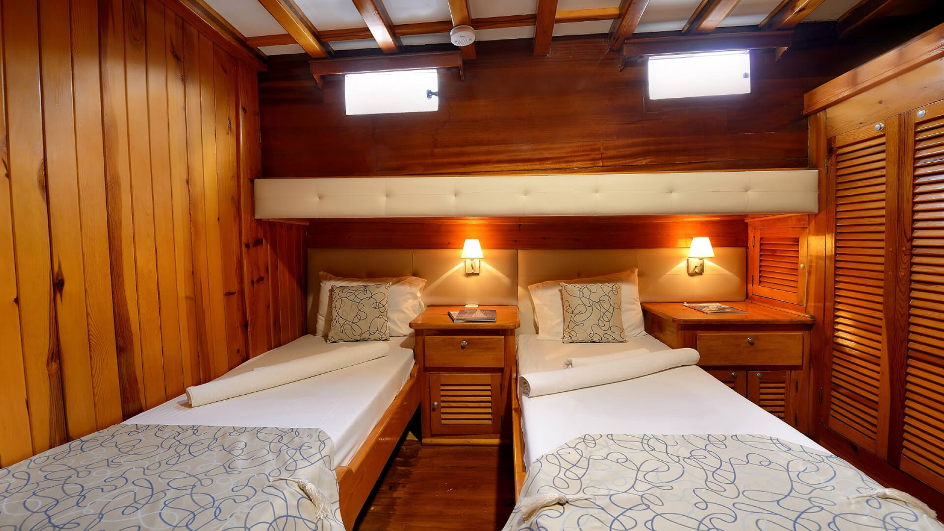 Bodrum Delux Gulet 12 Kişi 30 Metre