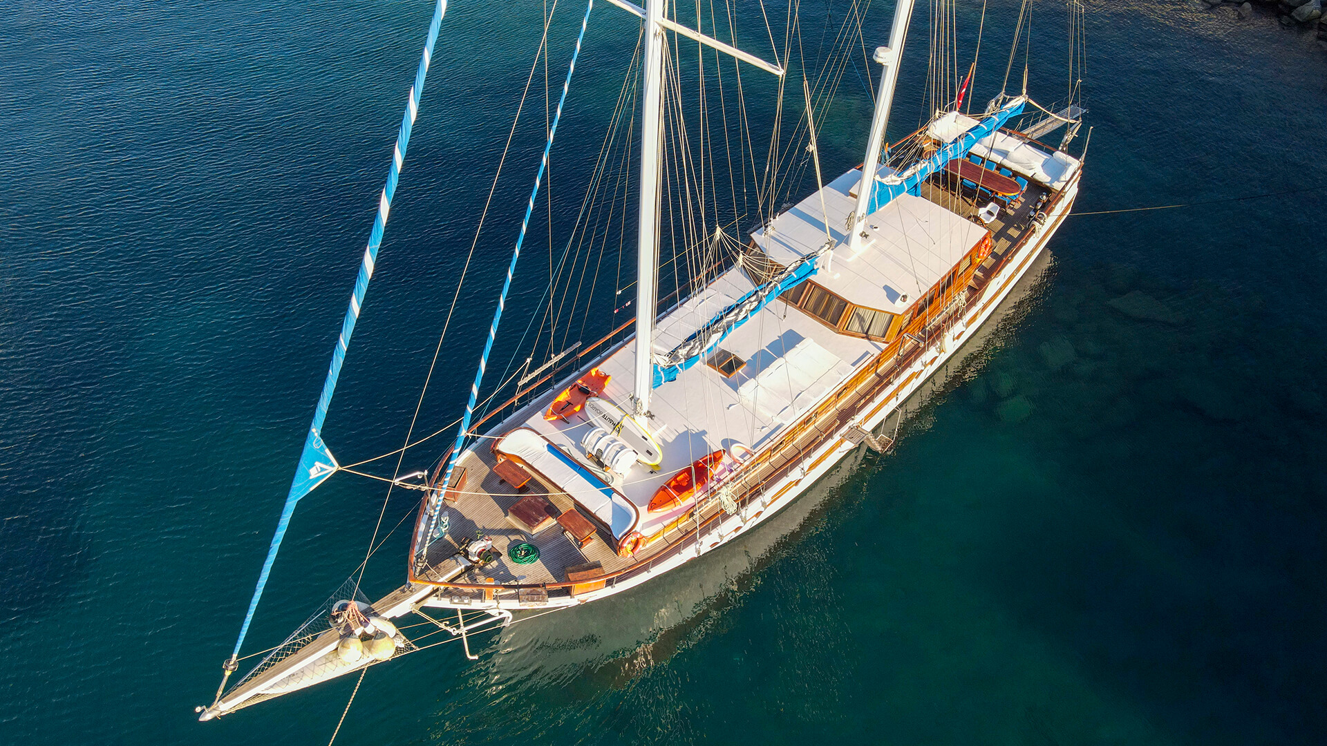 Bodrum Delux Gulet 12 Kişi 30 Metre