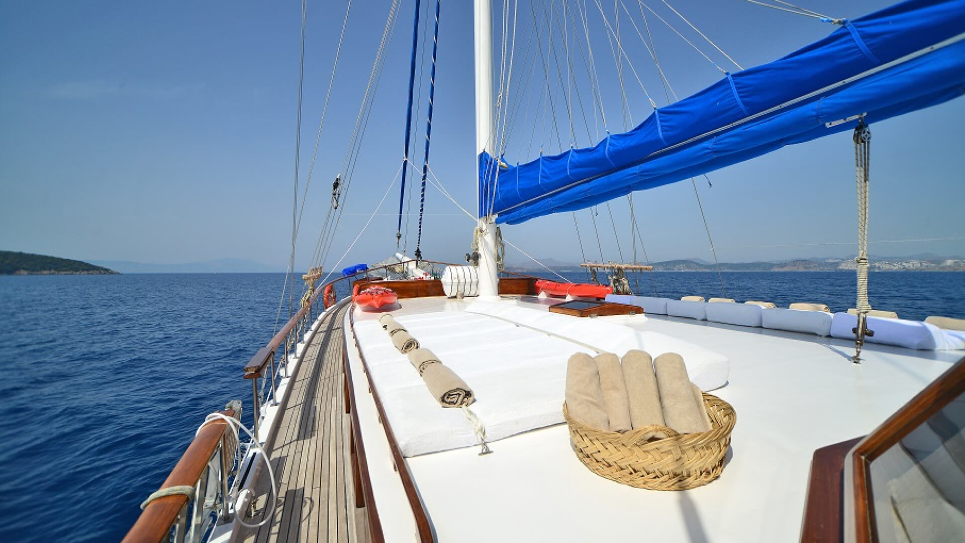 Bodrum Delux Gulet 12 Kişi 30 Metre