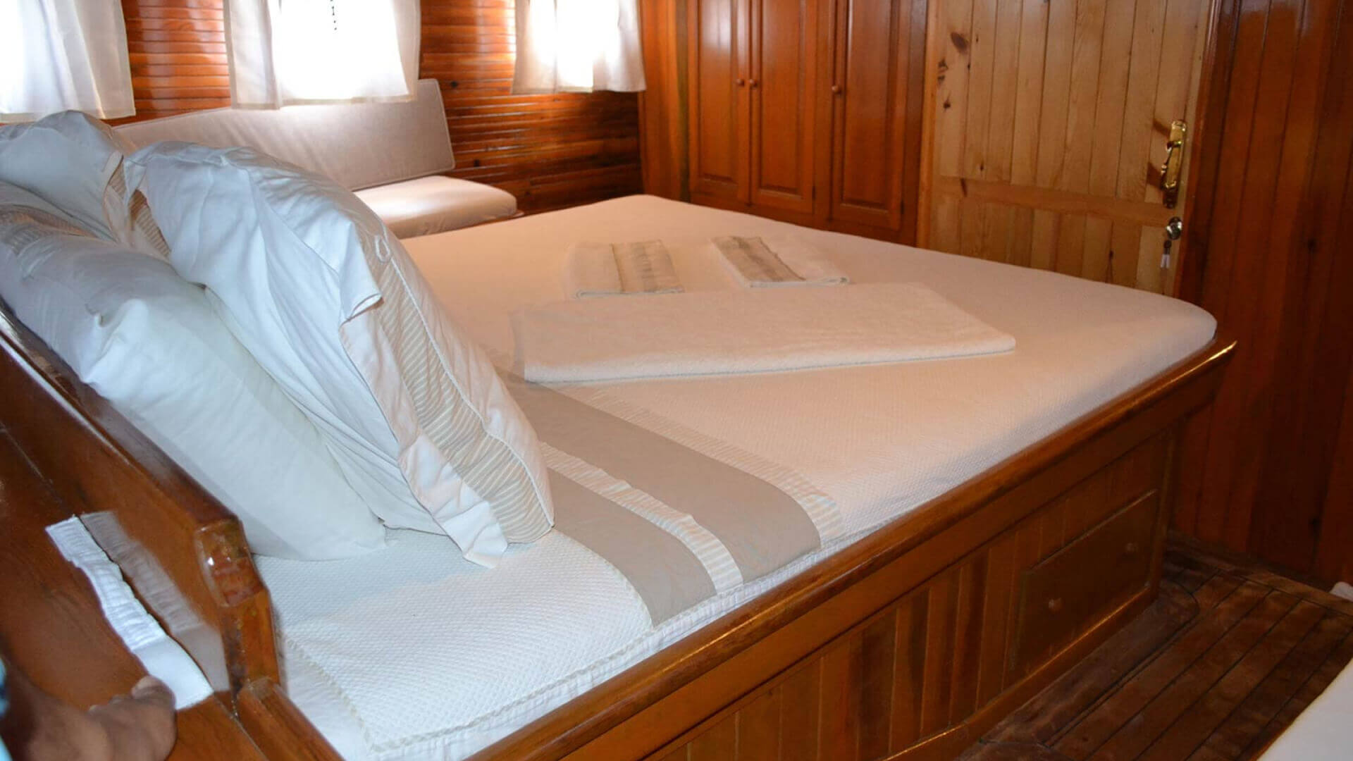Bodrum Tekne Tatili lux Gulet  5 Kabin 20 Metre