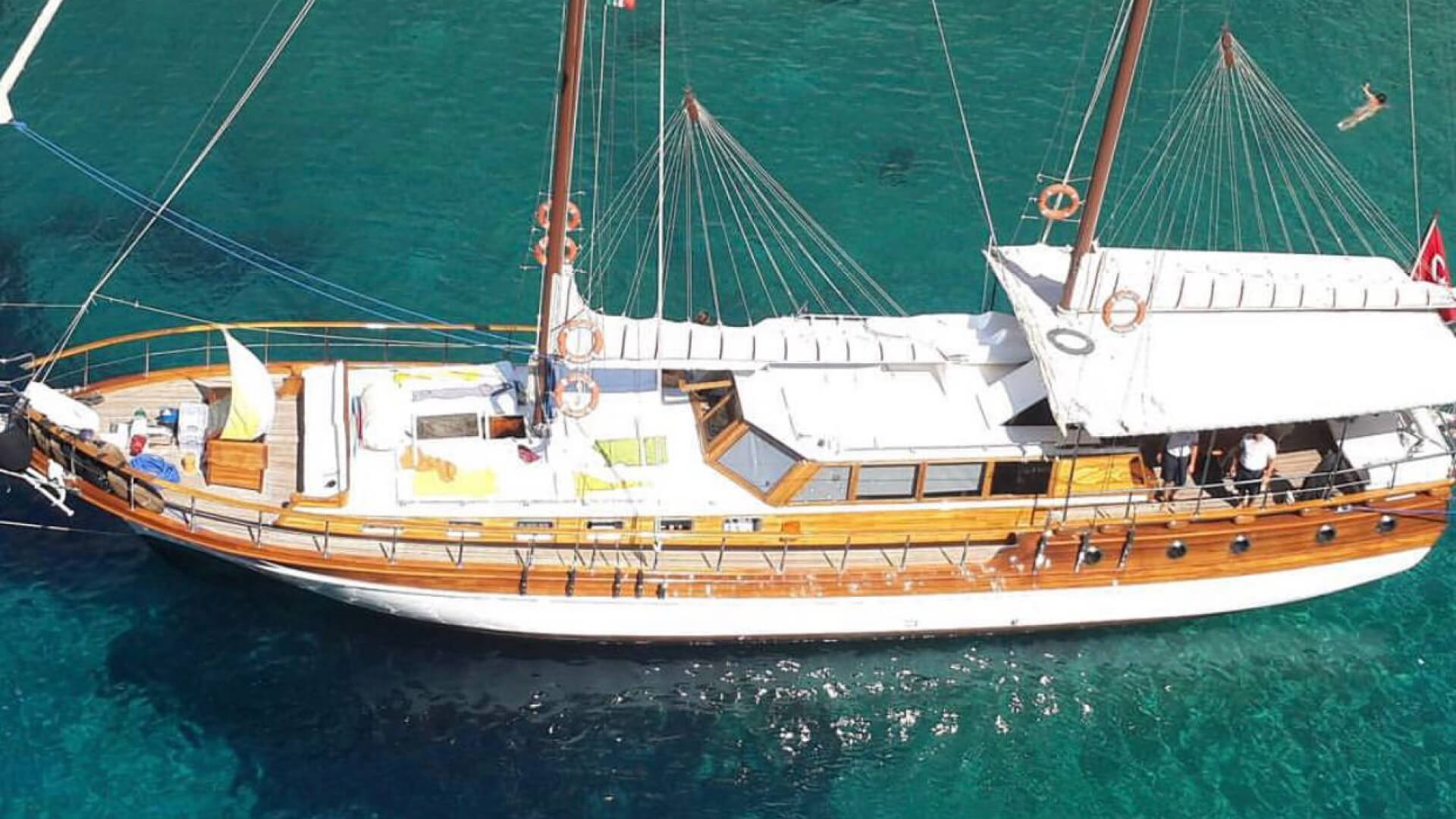 Göcek Mavi Tur Lux Gulet 6 Kabin 22 Metre 