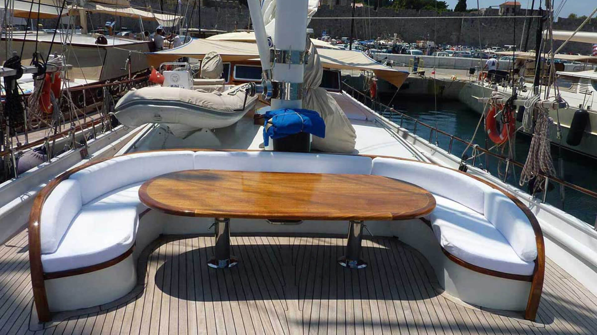 Bodrum Konaklamalı Tekne Tatili Delux Gulet  6 Kabin 28 Metre
