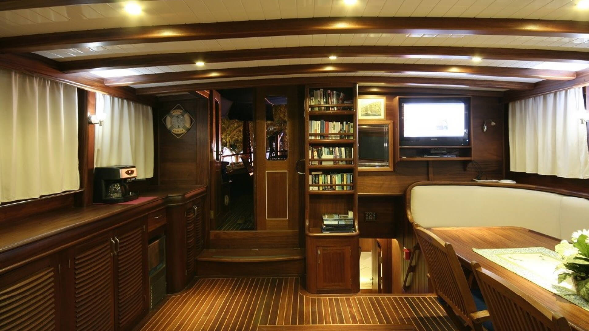 Bodrum Delux Gulet ile Mavi Tur 5 Kabin 25 Metre