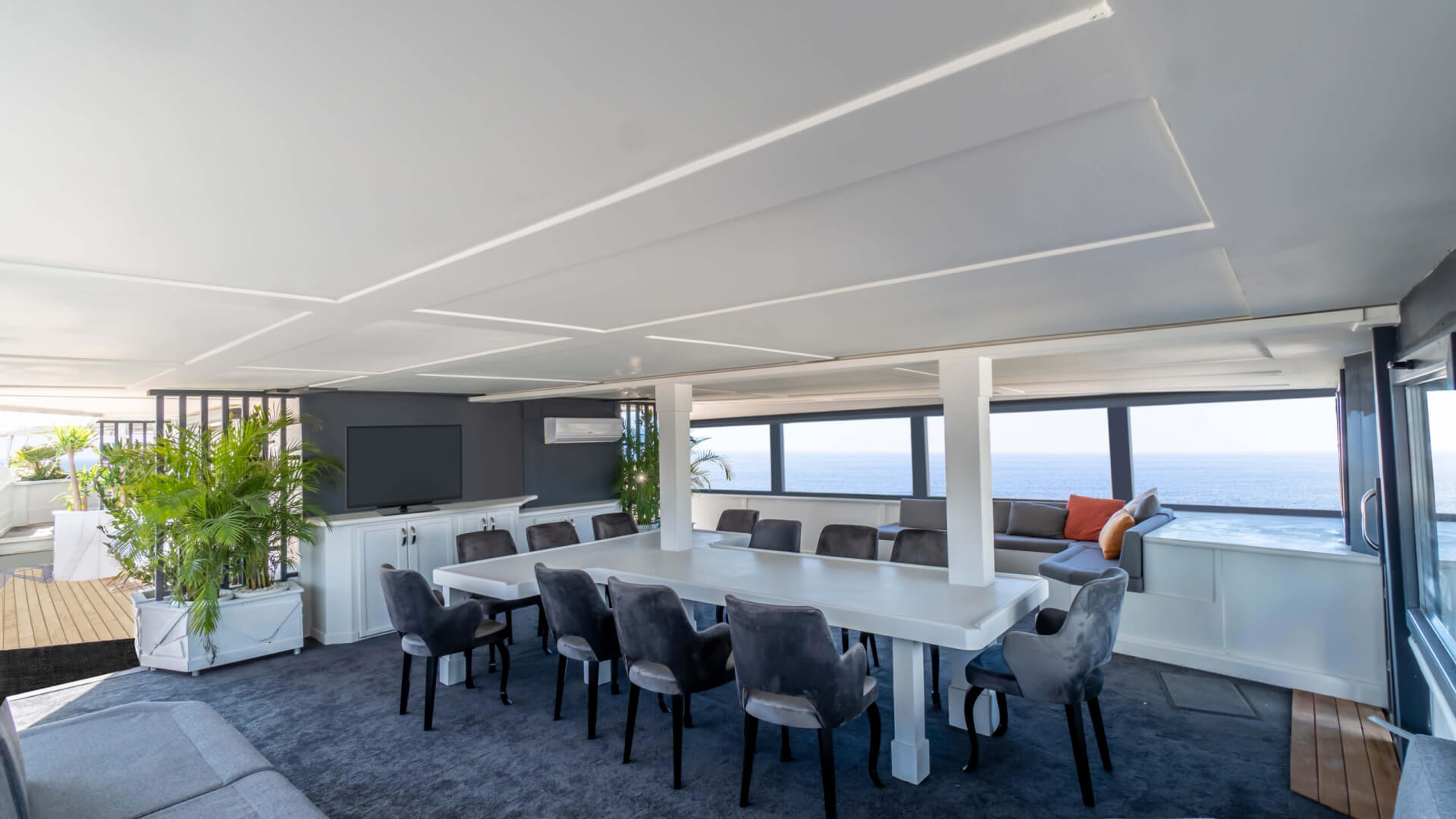 Ultra Lux Süperyat 6 Kabin 42 Metre