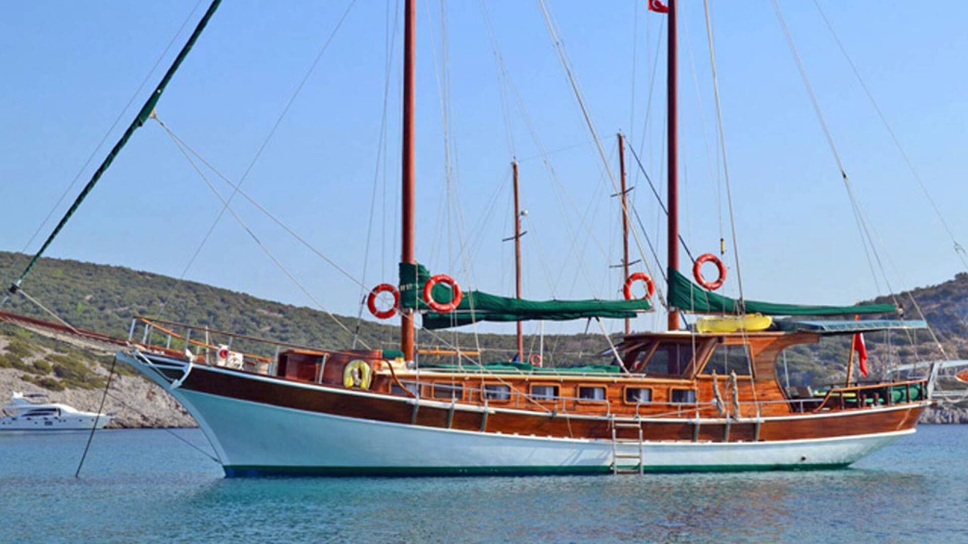 Bodrum Mavi Tur Gulet Kiralama 3 Kabin 18 Metre