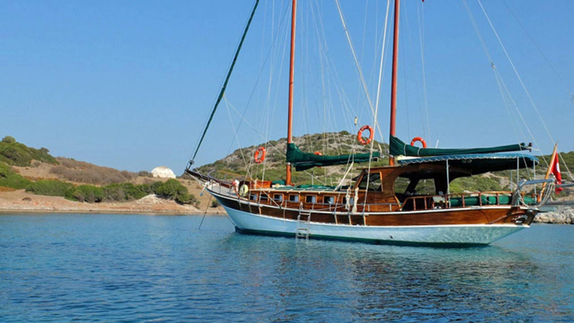 Bodrum Mavi Tur Gulet Kiralama 3 Kabin 18 Metre
