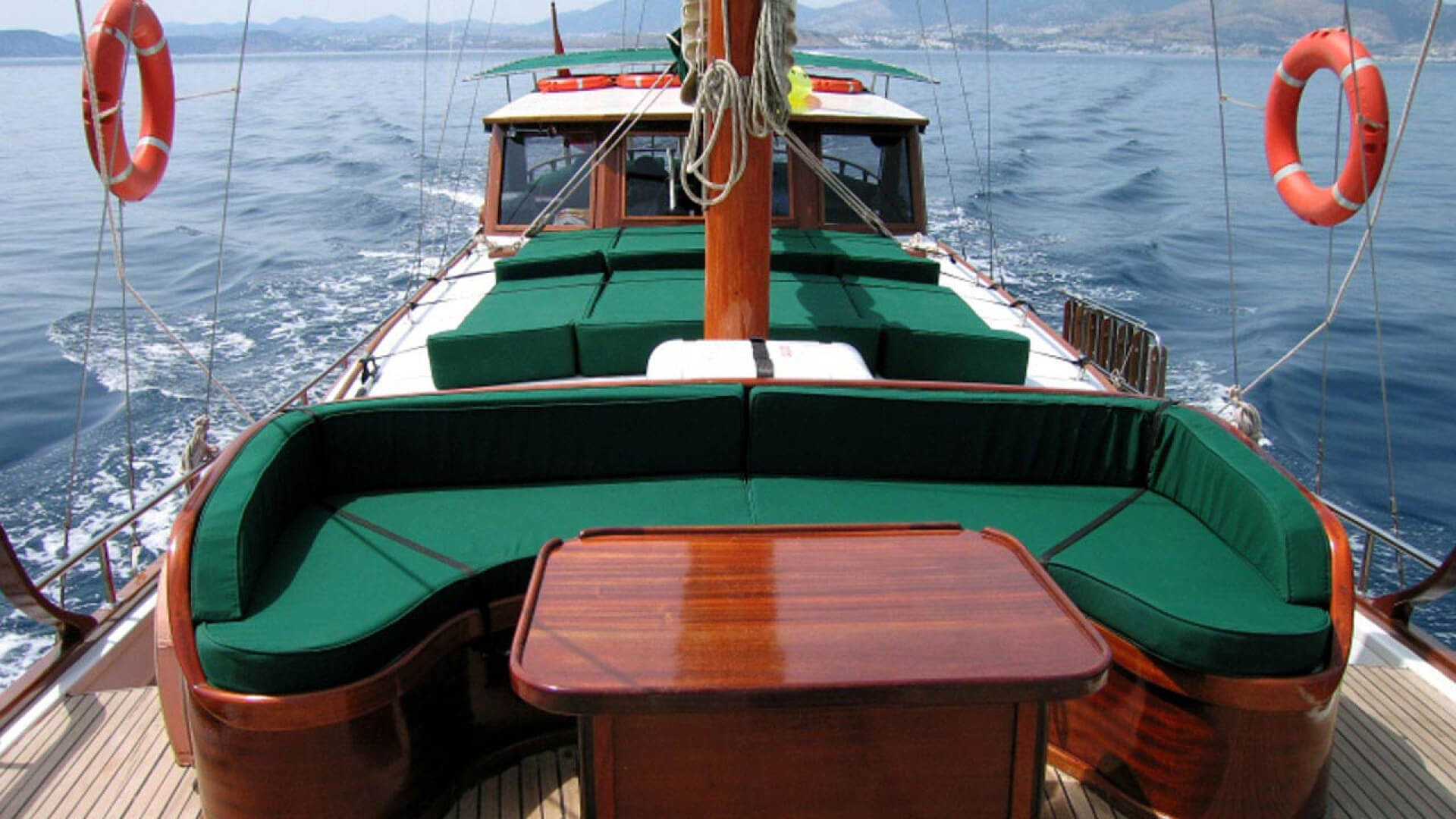 Bodrum Mavi Tur Gulet Kiralama 3 Kabin 18 Metre