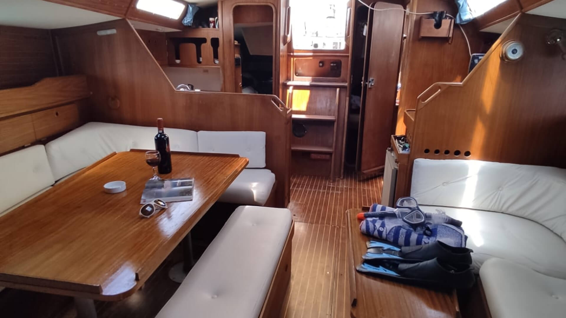 Gibsea 126 Kiralık Yelkenli ile Denizin Keyfini Çıkarın!