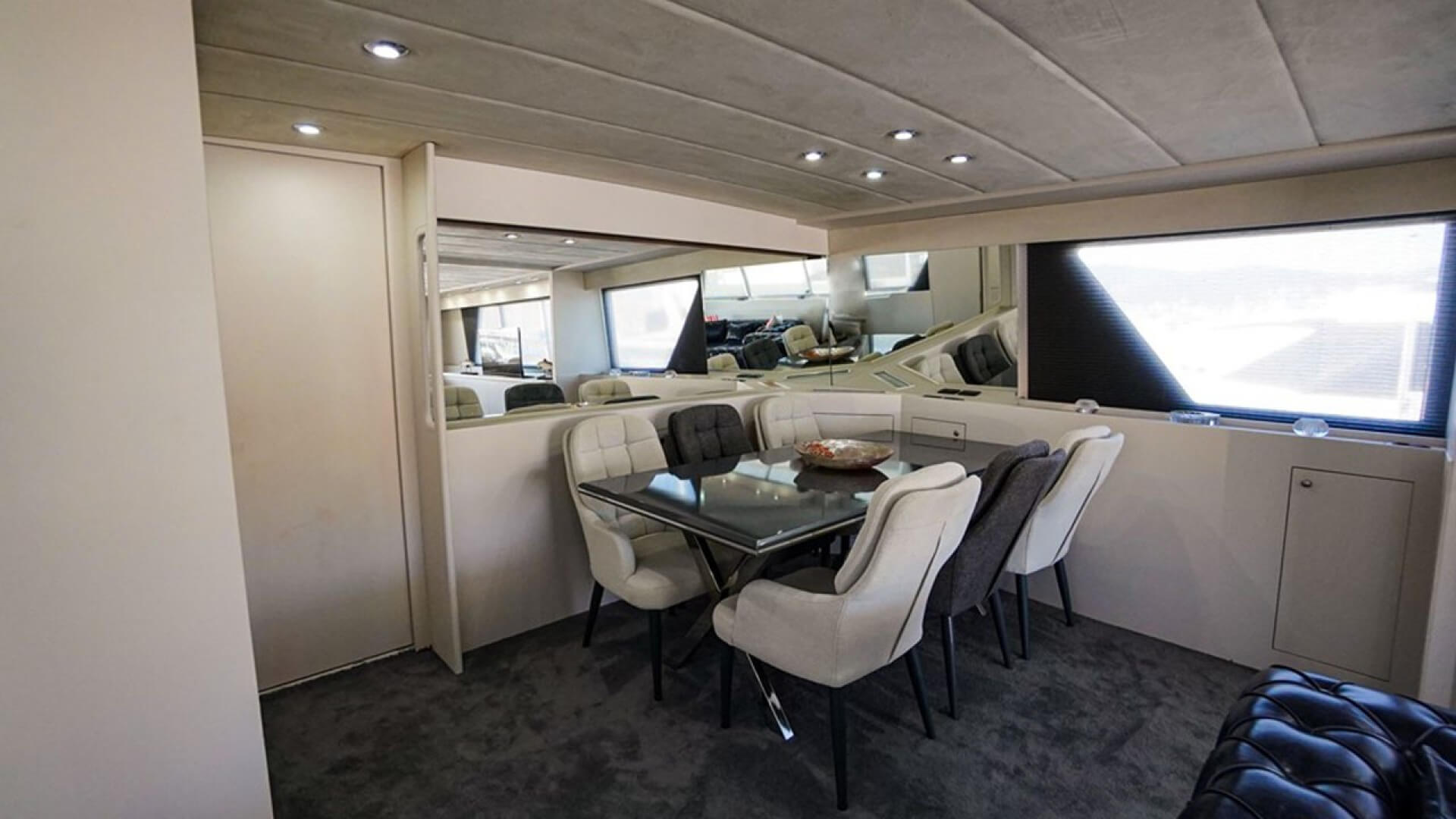 Delux Motoryat Turu 4 Kabin  26 Metre