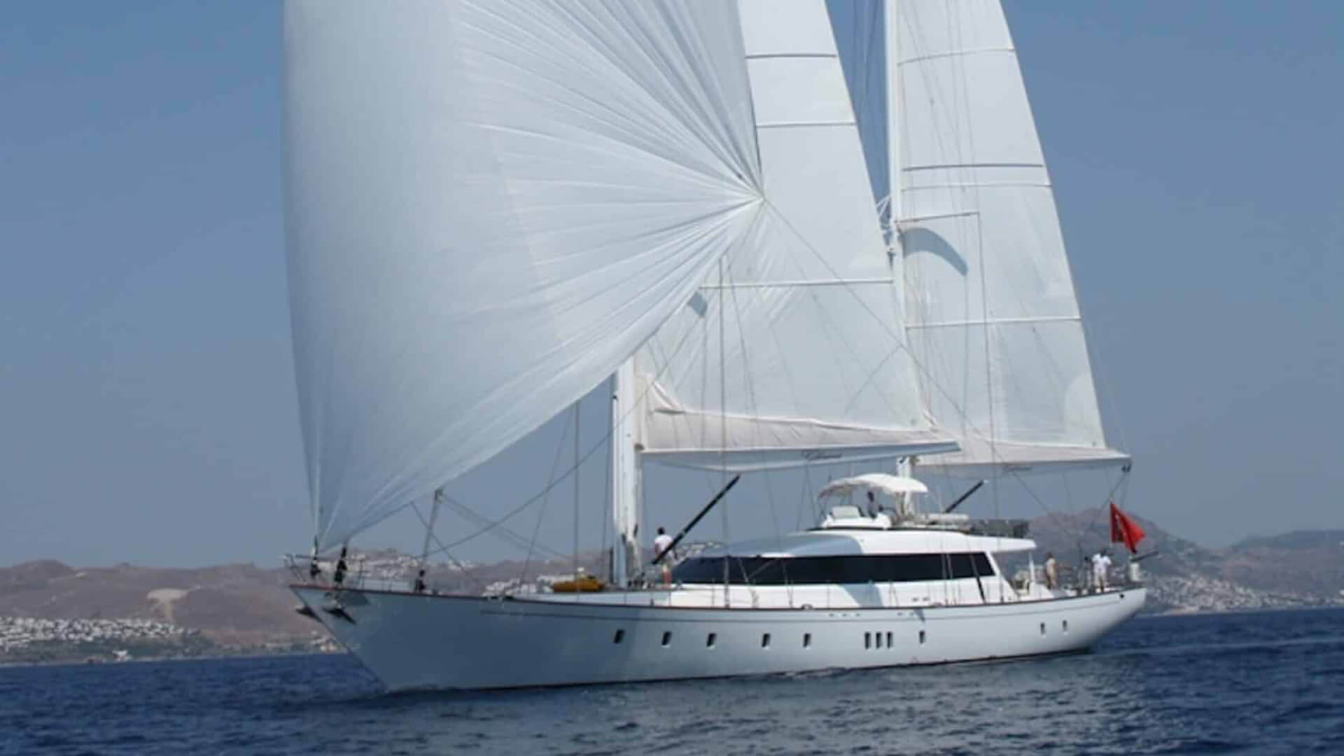 Exclusive Süperyat  Kiralama 4 Kabin 36 Metre 