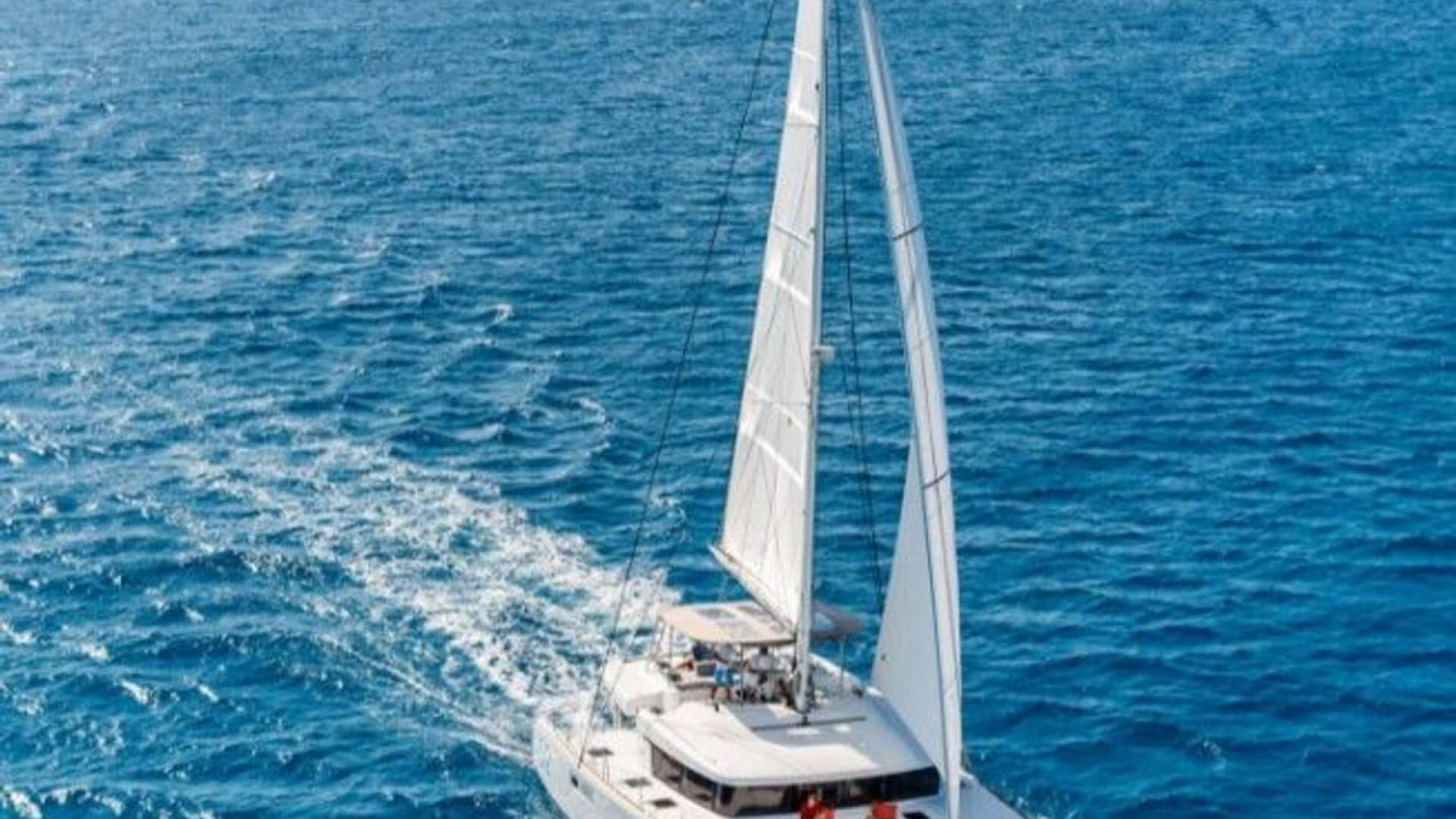 Lagoon 52 Katamaran Kiralama 4 Kabin 15 Metre 