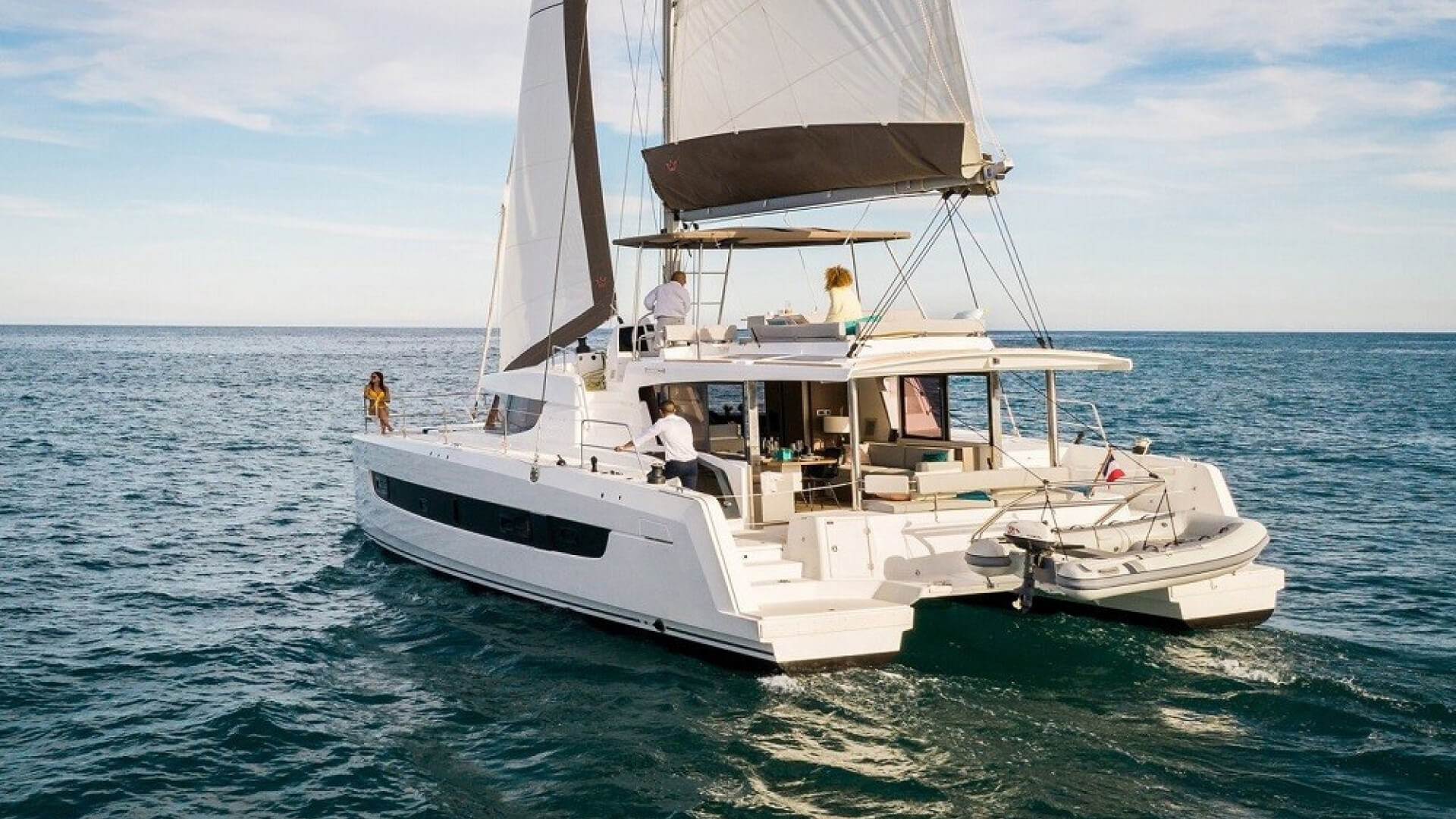 Bali 4.6 Lux Katamaran Kiralama 5 Kabin 14 Metre 