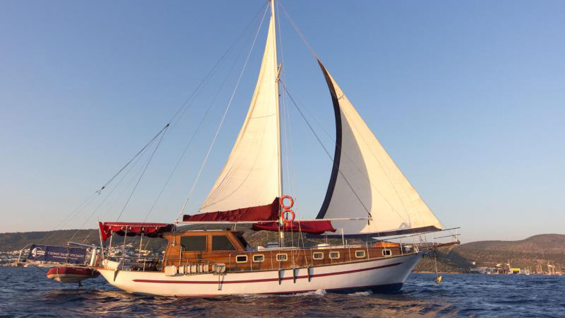 Gulet Kiralama Bodrum 3 Kabin 17 Metre