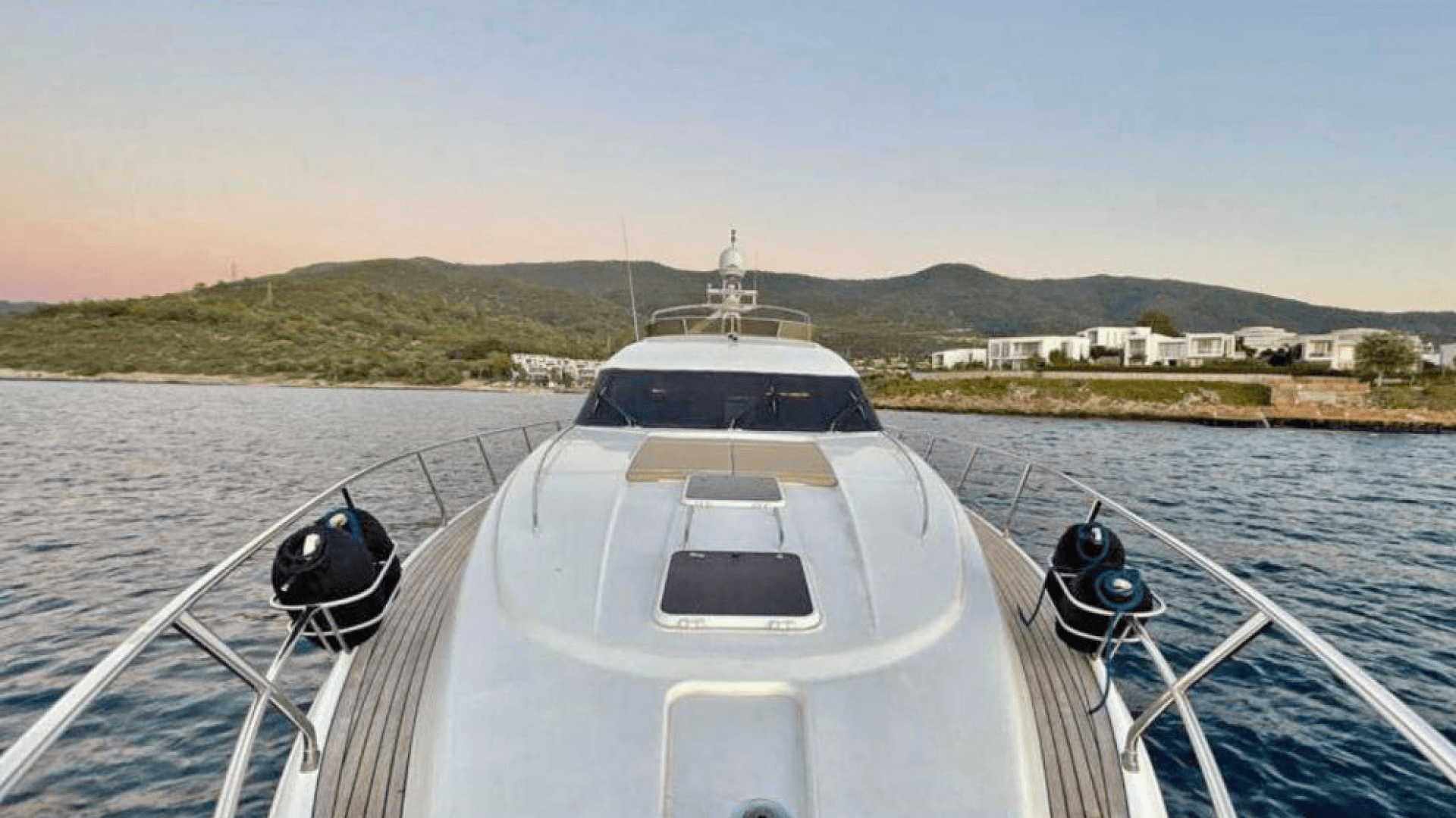 Motoryat Kiralama bodrum 4 Kabin 24 Metre
