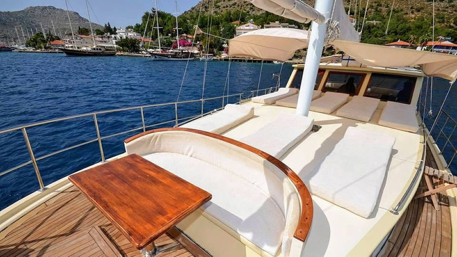Bozburun Standart Gulet 3 Kabin 15 Metre