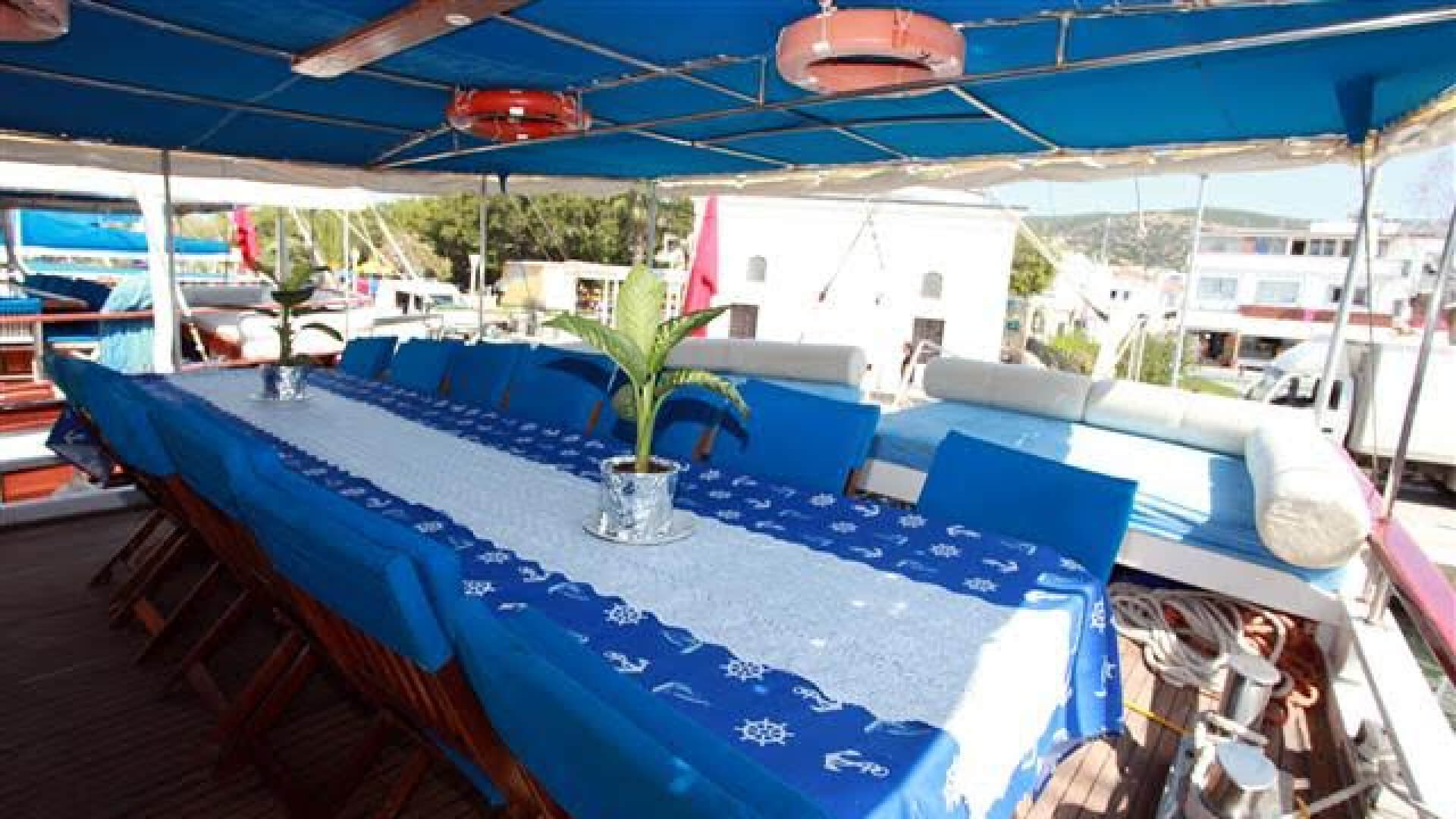 Bozburun Lux Gulet 8 Kabin 28 Metre