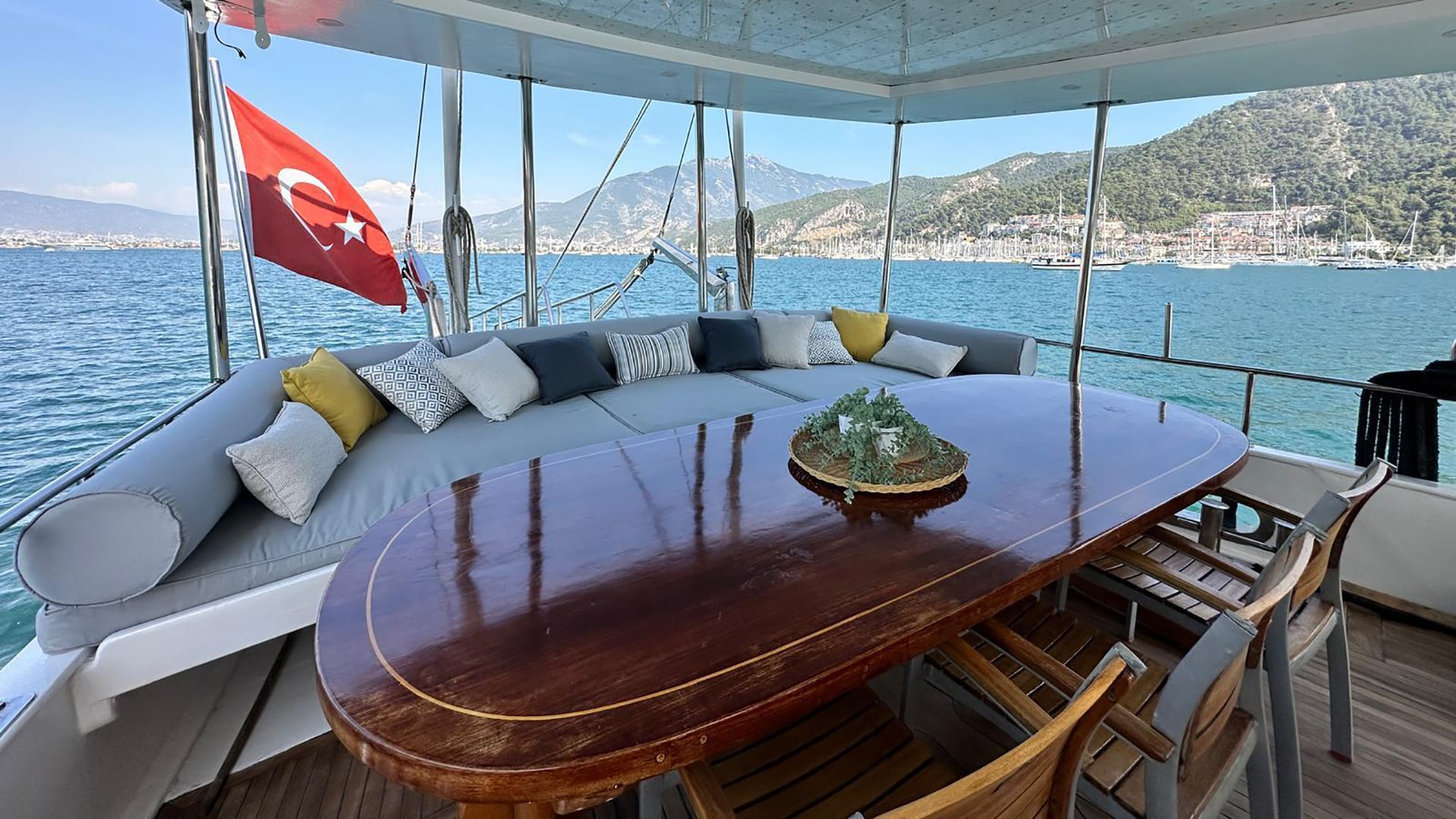 Göcek Standart Gulet 5 Kabin 22 Metre