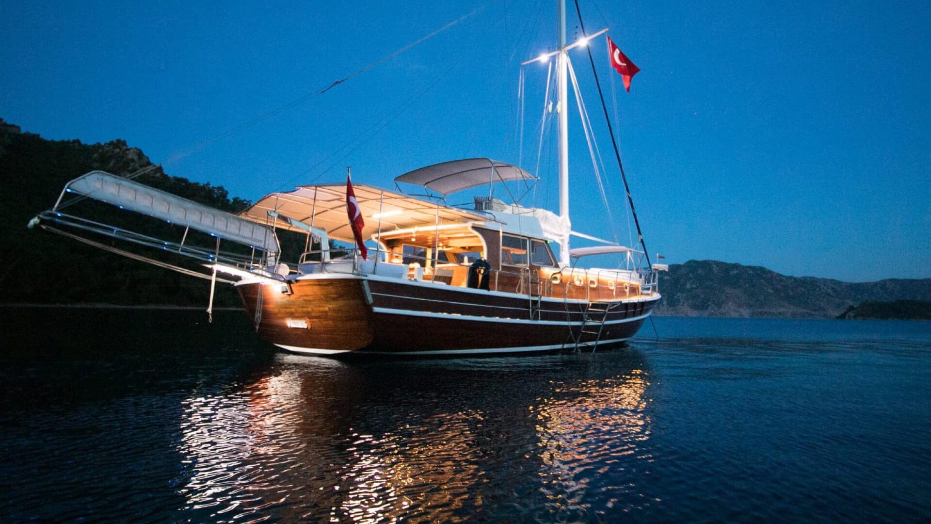 Kekova Kaş Günübirlik Gulet Lux Gulet 3 Kabin 16 Metre
