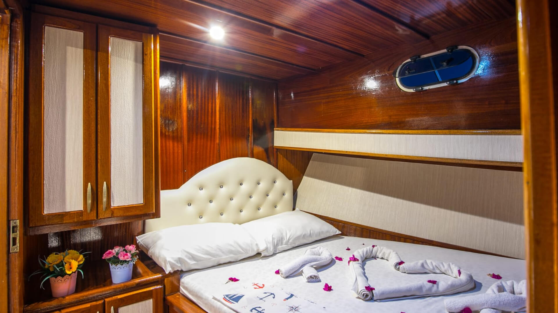 Kekova Kaş Günübirlik Gulet Lux Gulet 3 Kabin 16 Metre
