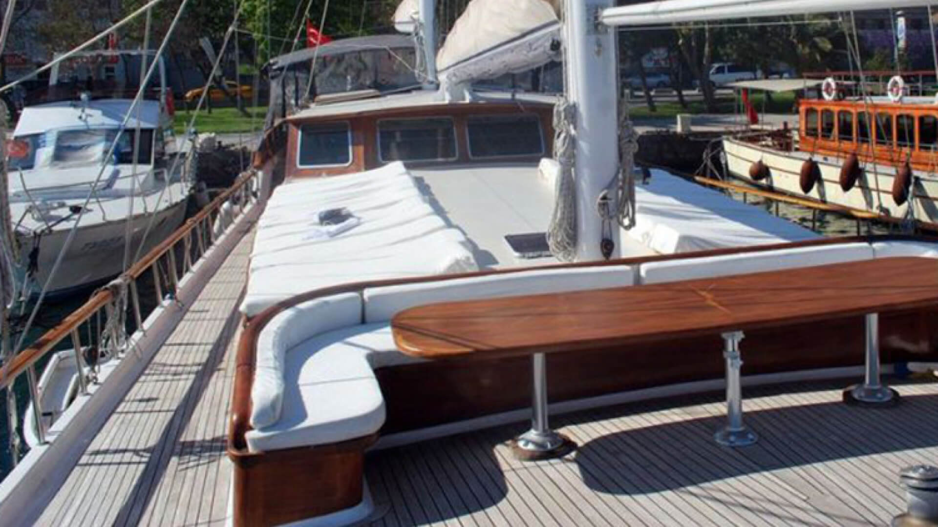Bozburun Lux Gulet 9 Kabin 32 Metre