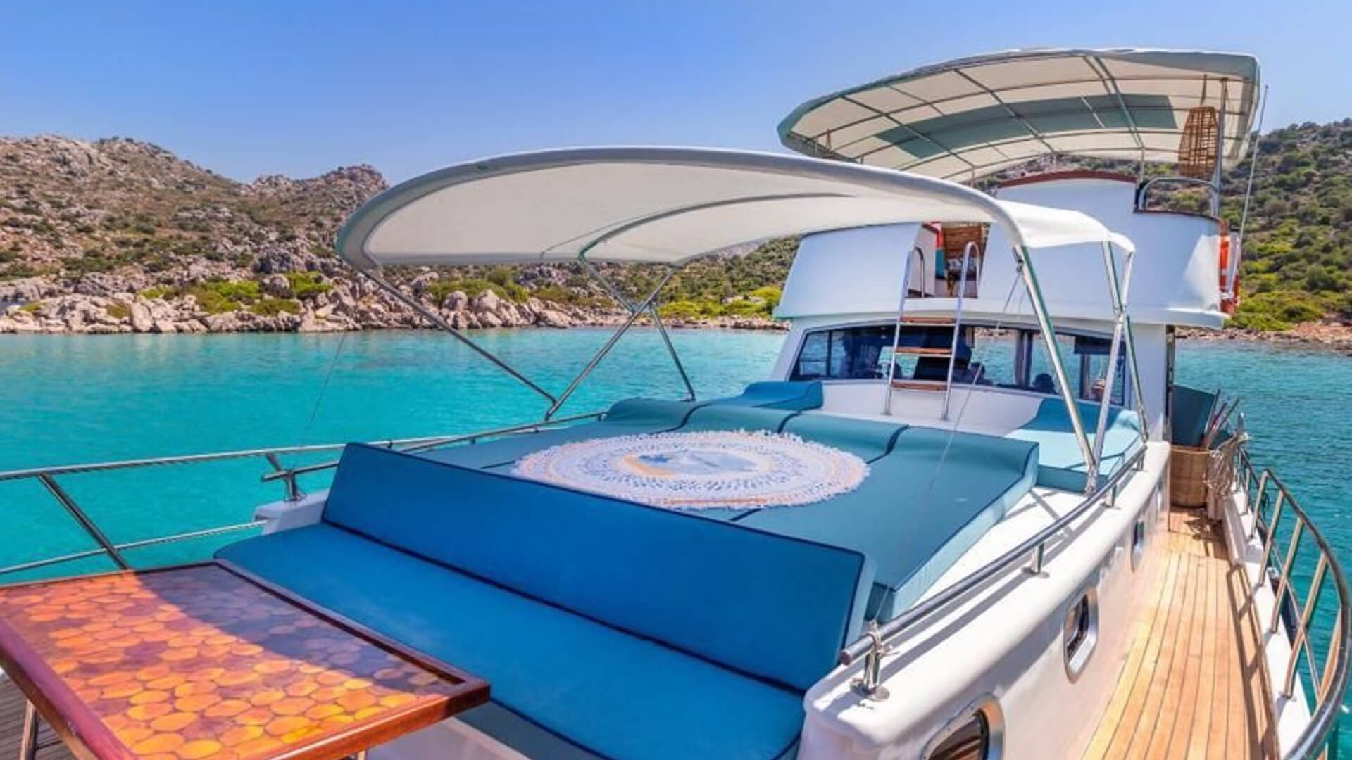 Bozburun Lux Konaklamalı Gulet  4 Kişi 13 Metre
