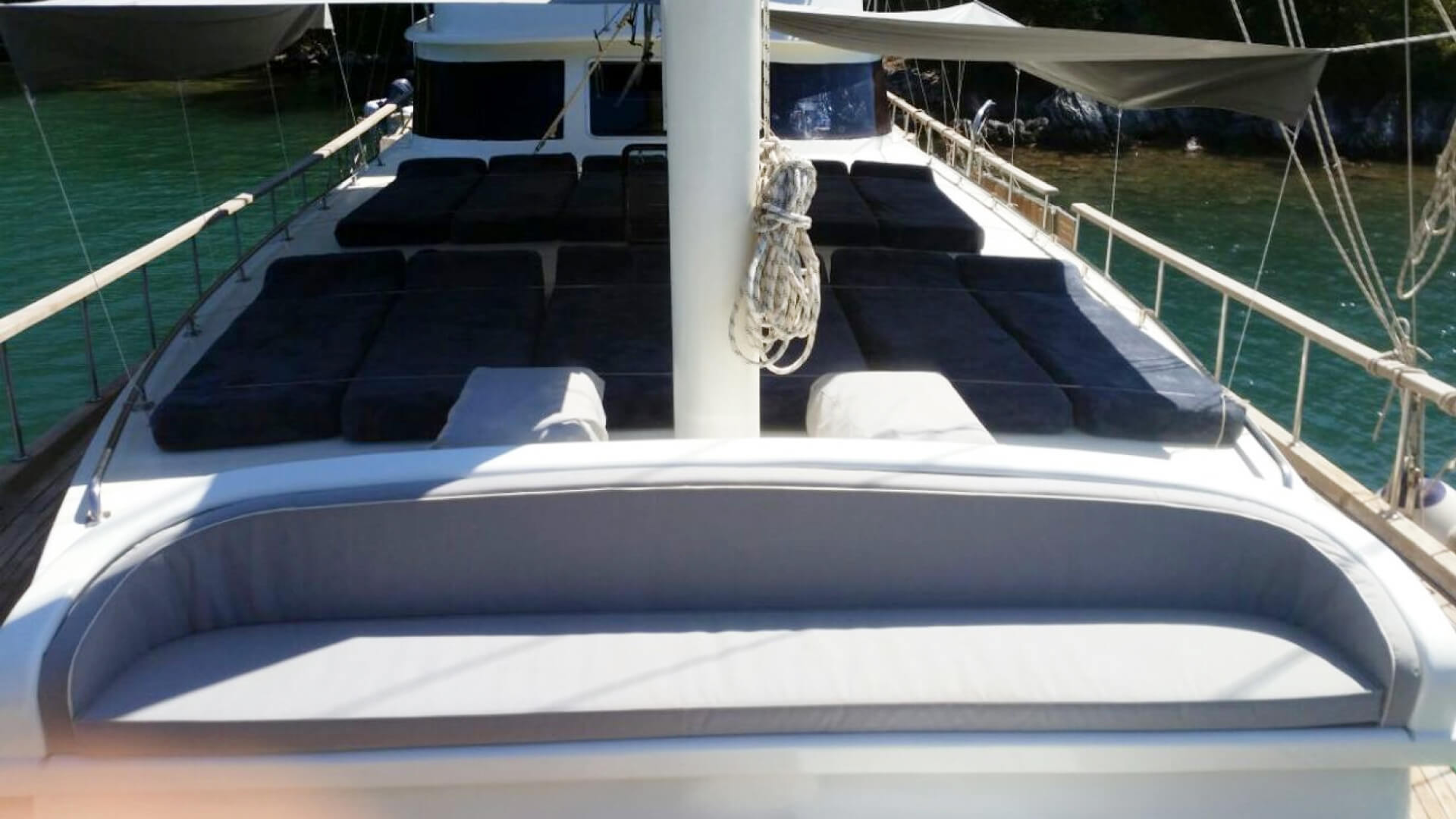 Bozburun Lux Kiralık Gulet 14 Kişi 26 Metre