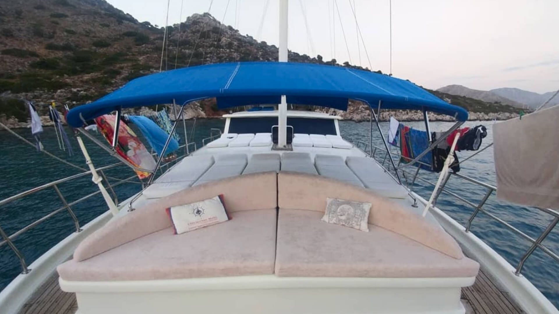 Bozburun Kiralık Konaklamalı Lux Gulet 12 Kişi 25 Metre