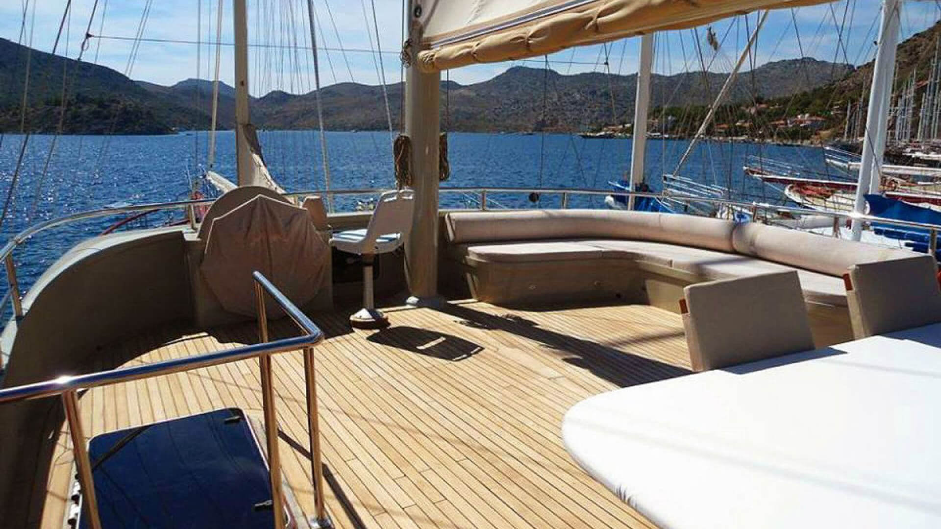 Bozburun Kiralık Lux Gulet Ketch 6 Kabin 31 Metre 