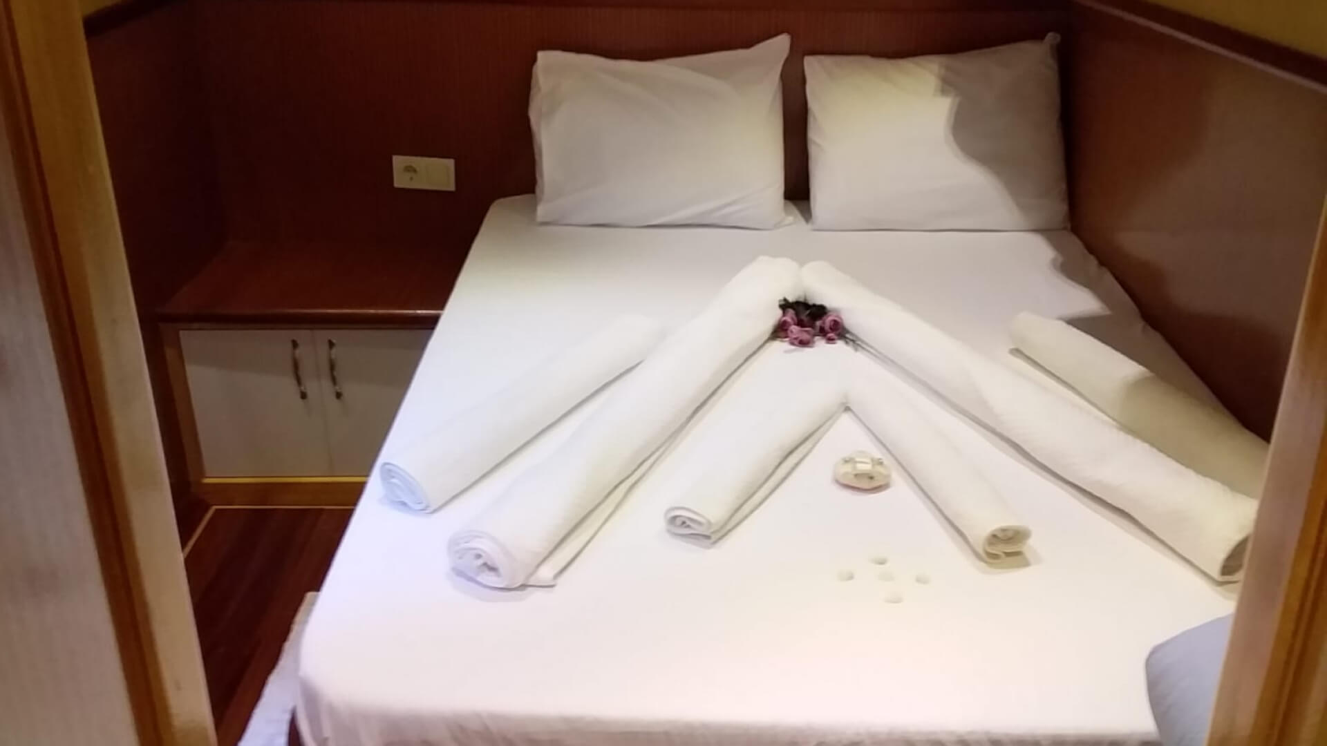 Bozburun Mavi Yolculuk Kiralık 5 kabin 22 Metre
