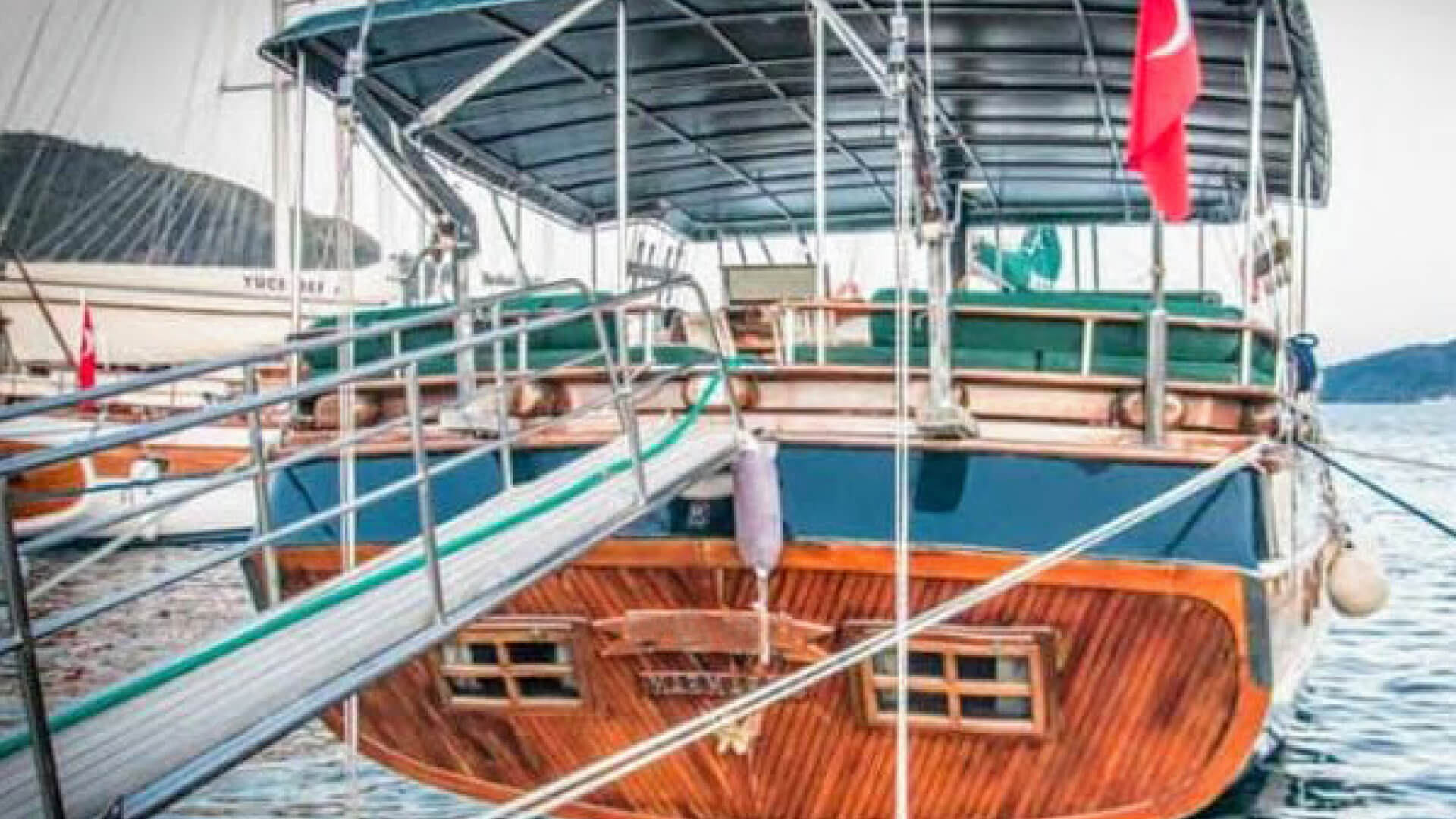 Mavi Yolculuk Özel Kiralık Gulet Lux 6 Kabin 24 Metre