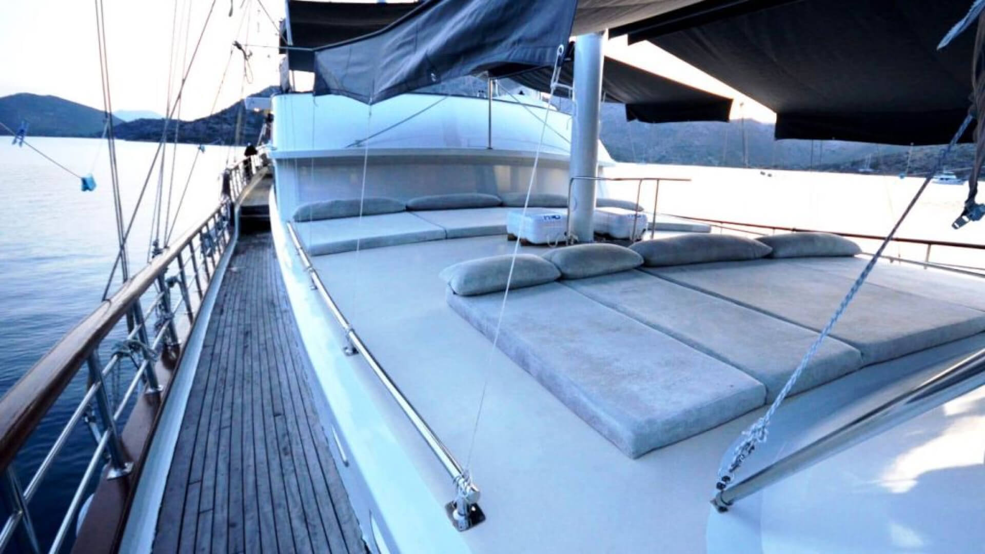 Bozburun Tekne Tatili Delux Kiralık Gulet 6 Kabin 32 Metre