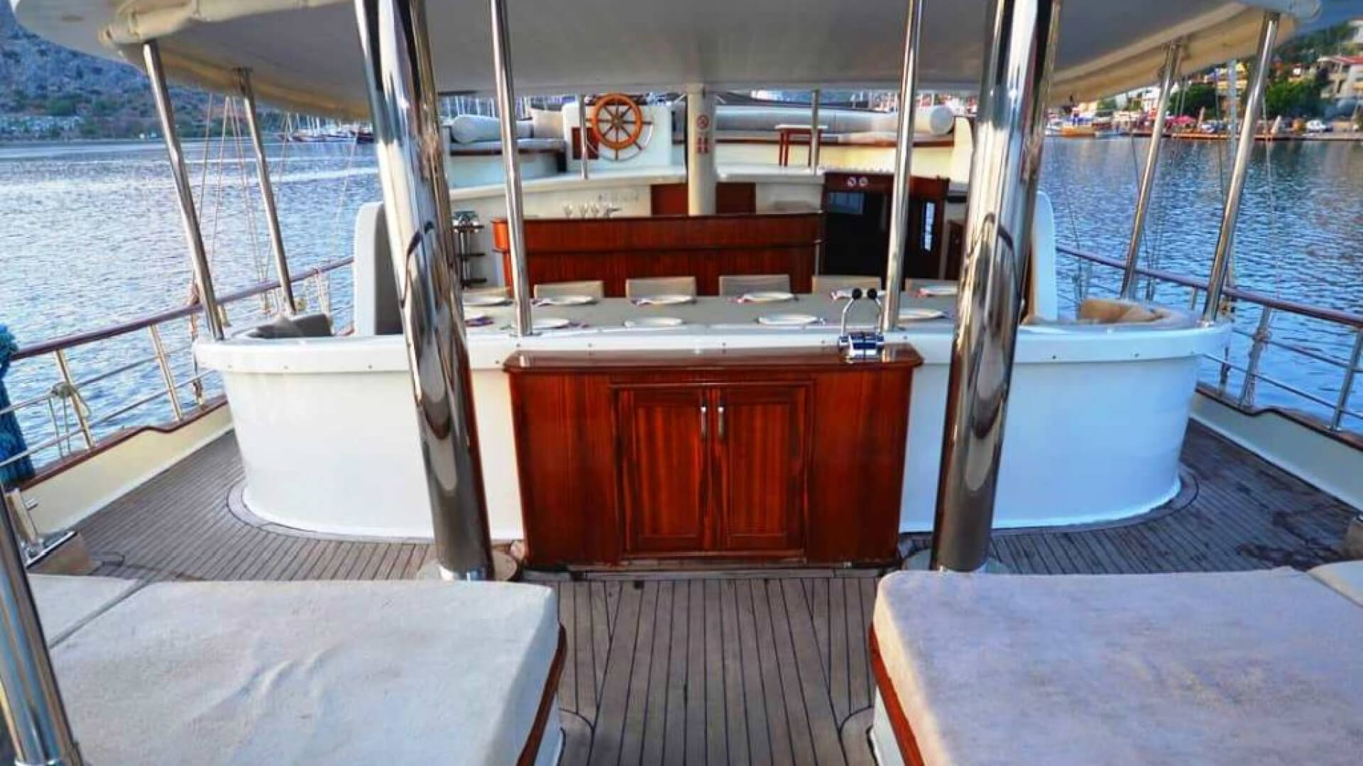 Bozburun Tekne Tatili Delux Kiralık Gulet 6 Kabin 32 Metre