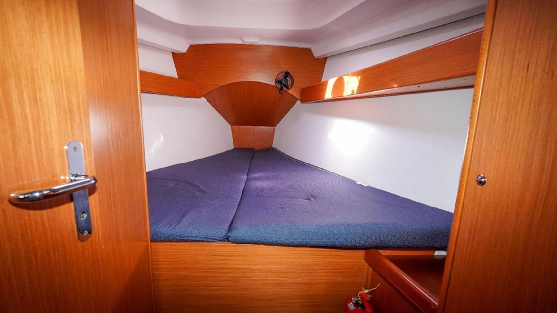 Kiralık Beneteau Cyclades 43.4 Yelkenli 2007 Model 14 Metre
