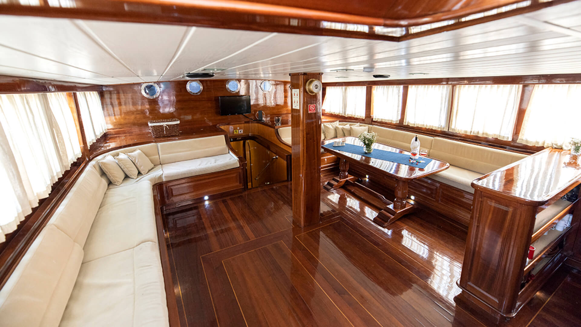 Fethiye Delux Gulet 6 Kabin 30 Metre